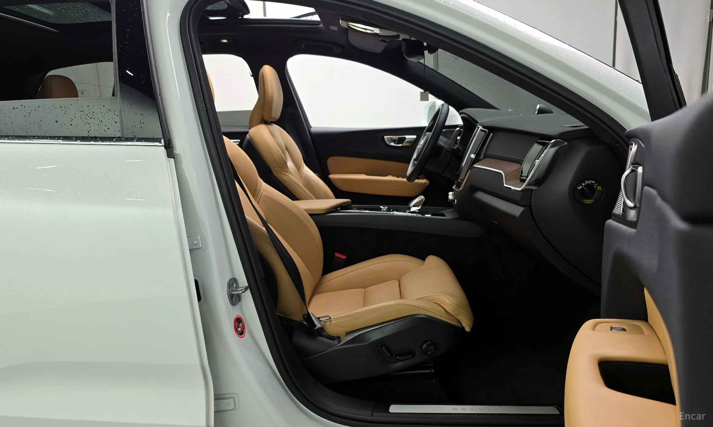 Volvo XC60 Gen 2 превью 11