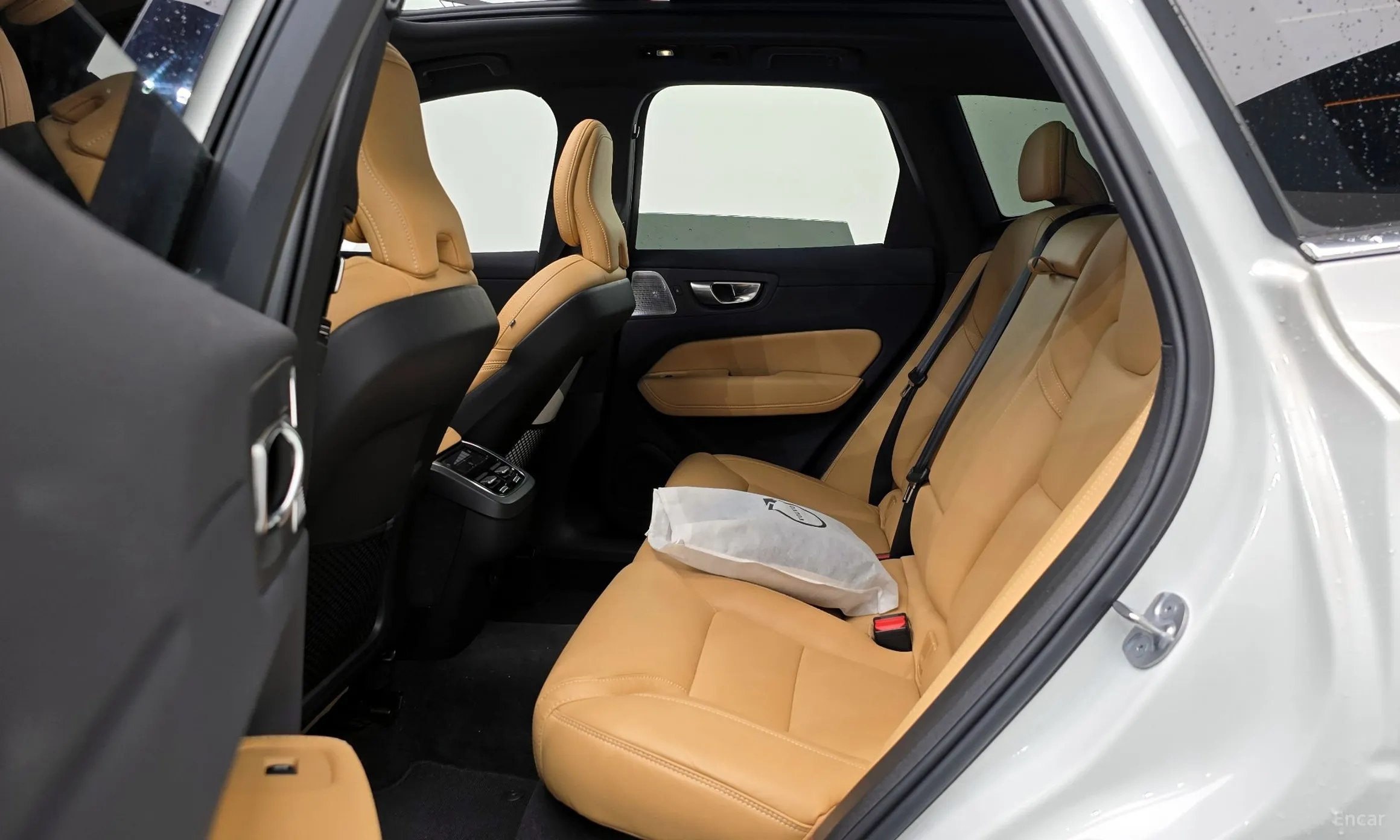 Volvo XC60 Gen 2 превью 12