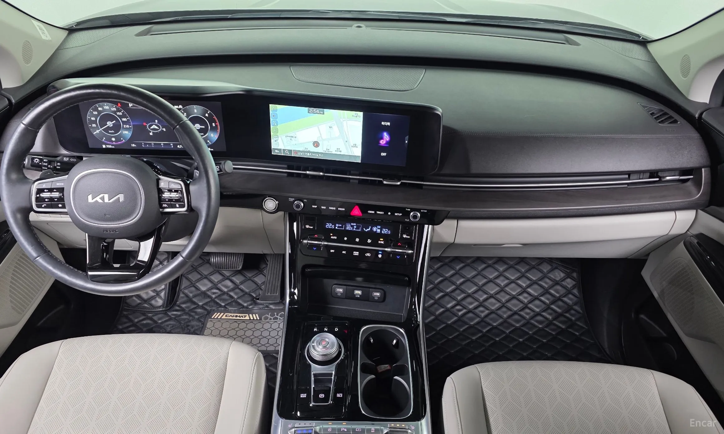Kia Carnival Gen 4 превью 7