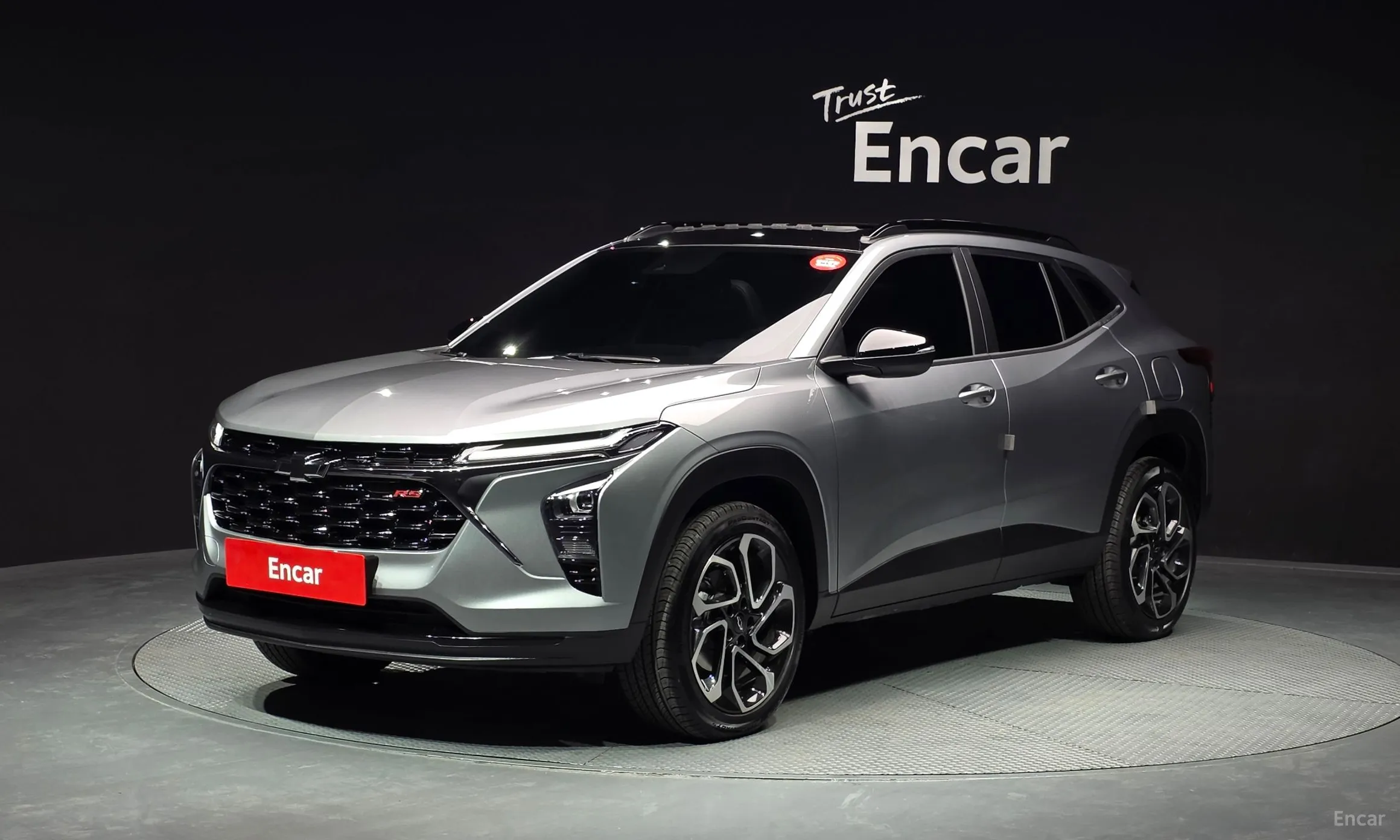Trax Crossover