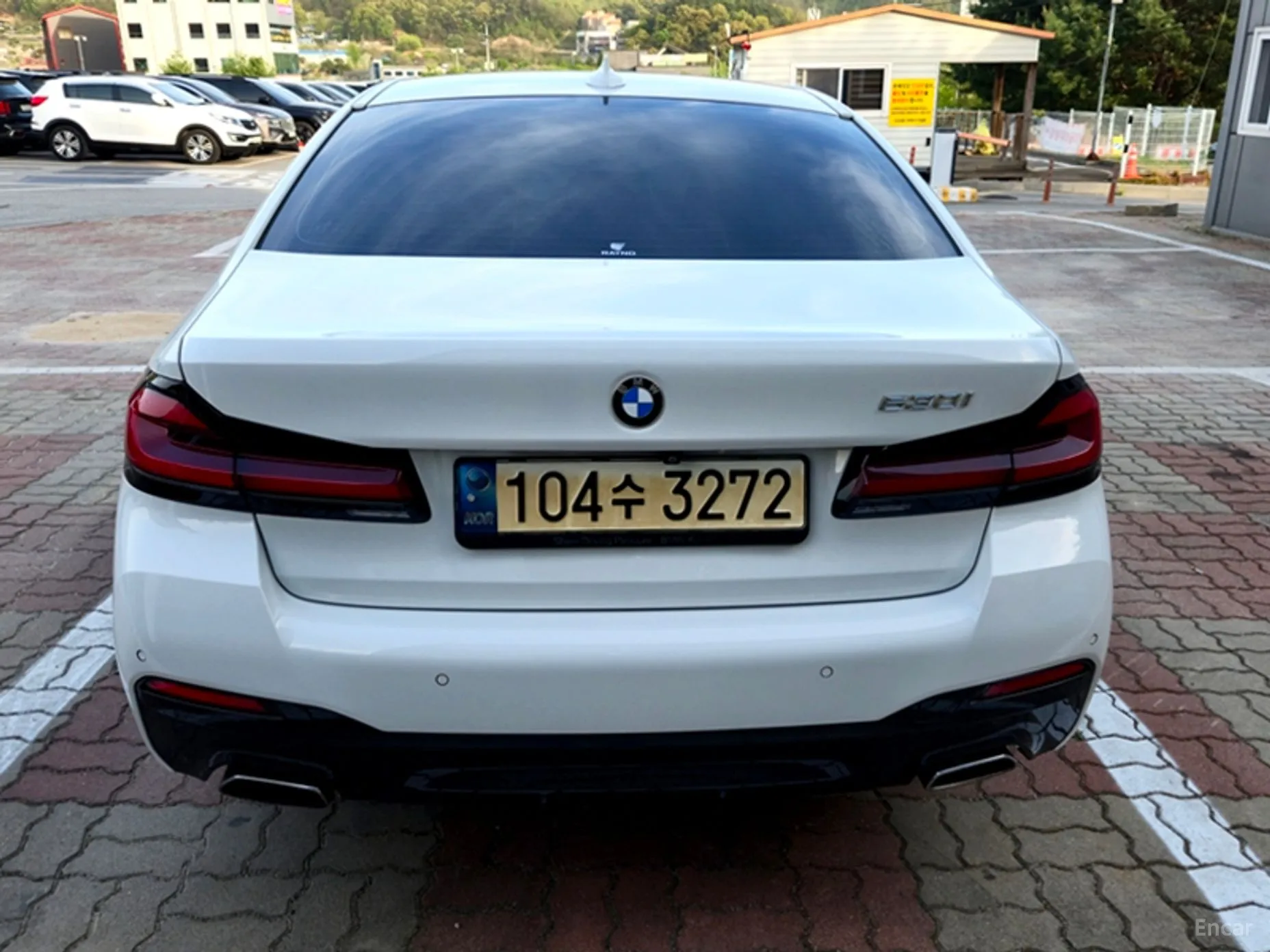 BMW 5 Series (G30) превью 5