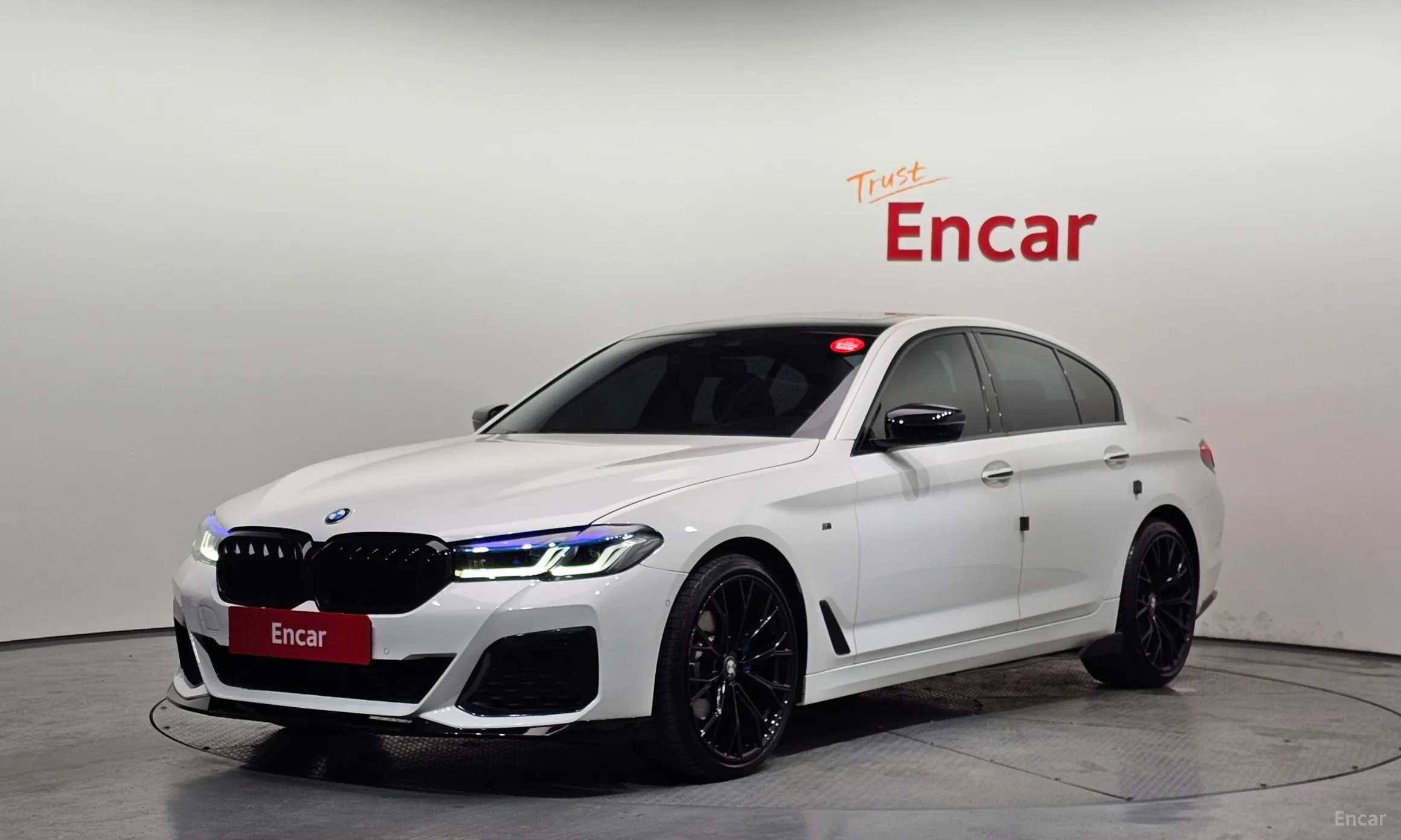 BMW 5 Series (G30)