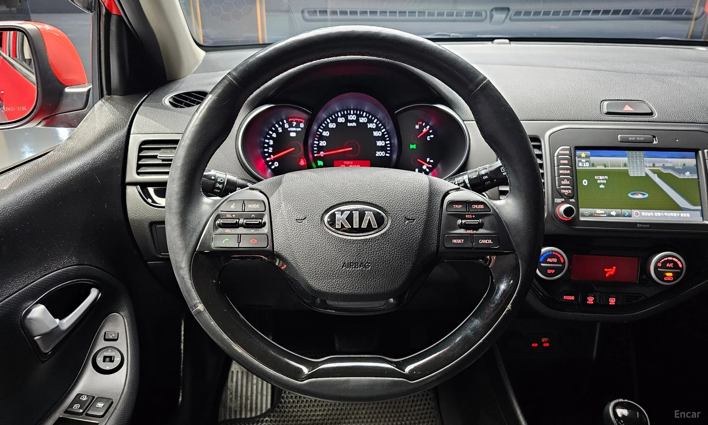 Kia Morning превью 13
