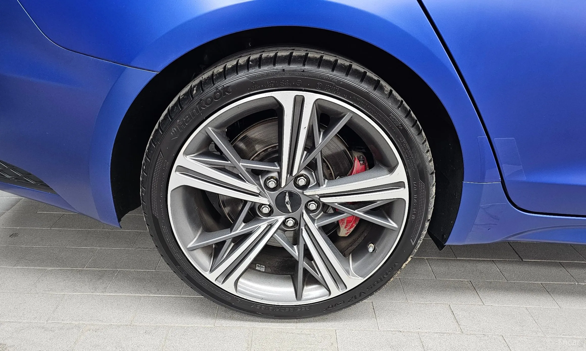 Genesis G70 превью 5
