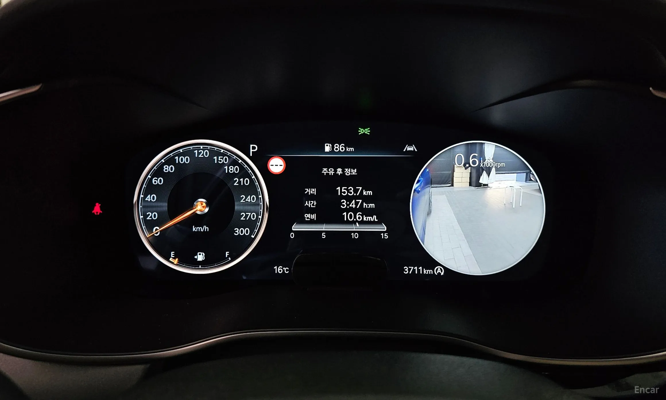 Genesis G70 превью 8