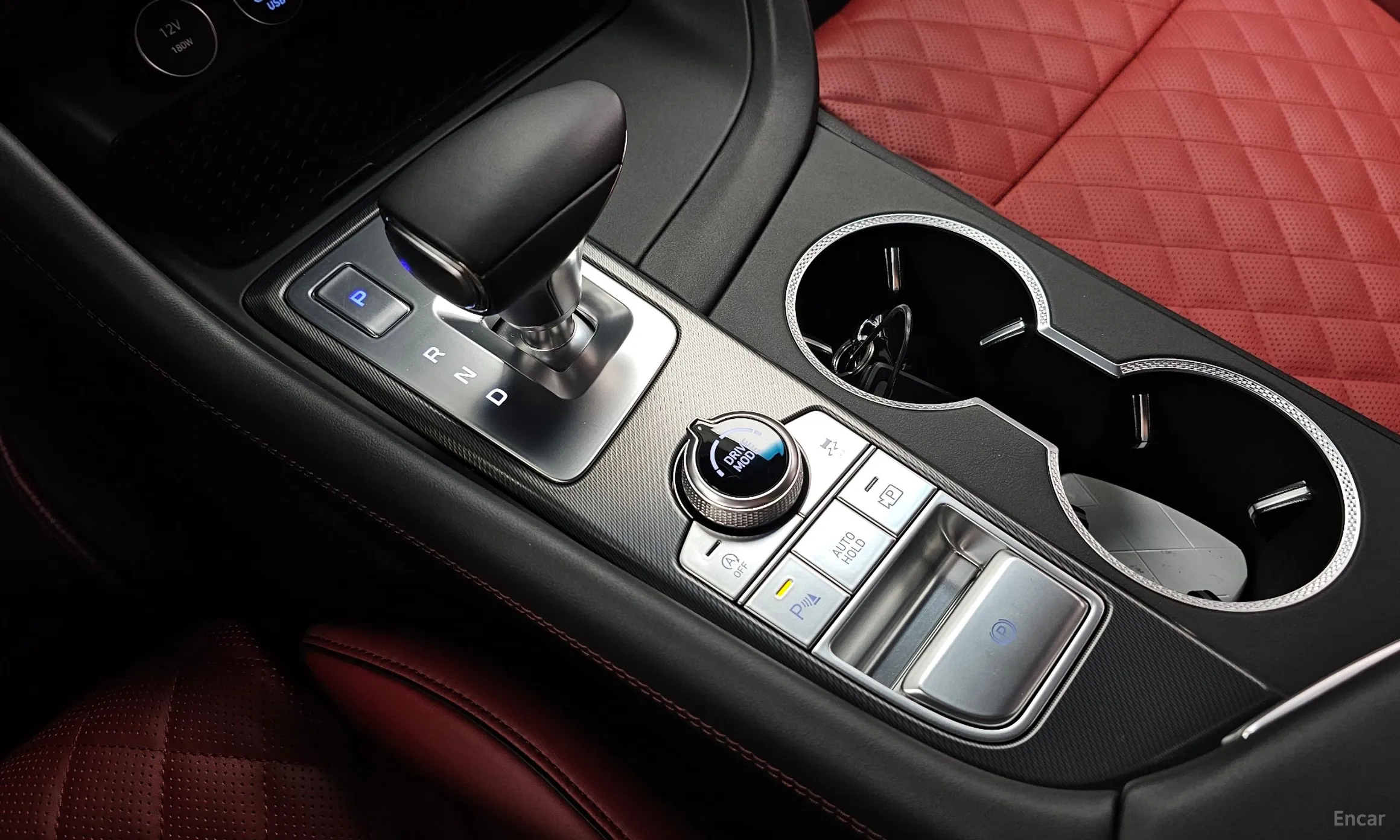 Genesis G70 превью 9