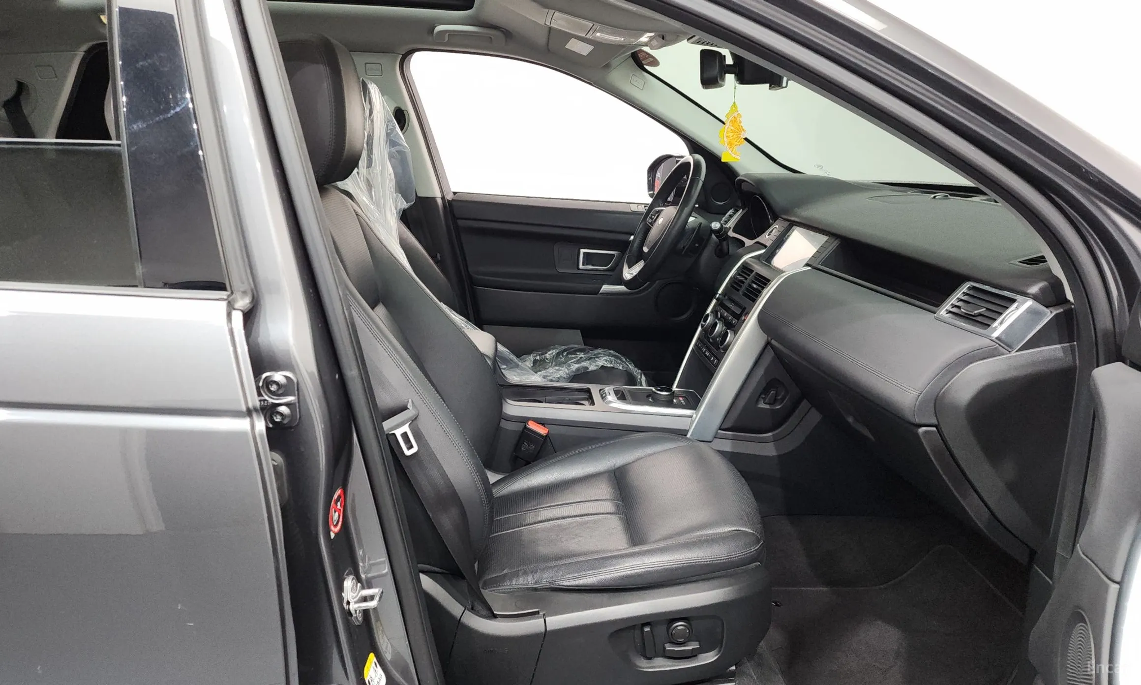 Land Rover Discovery Sports превью 11