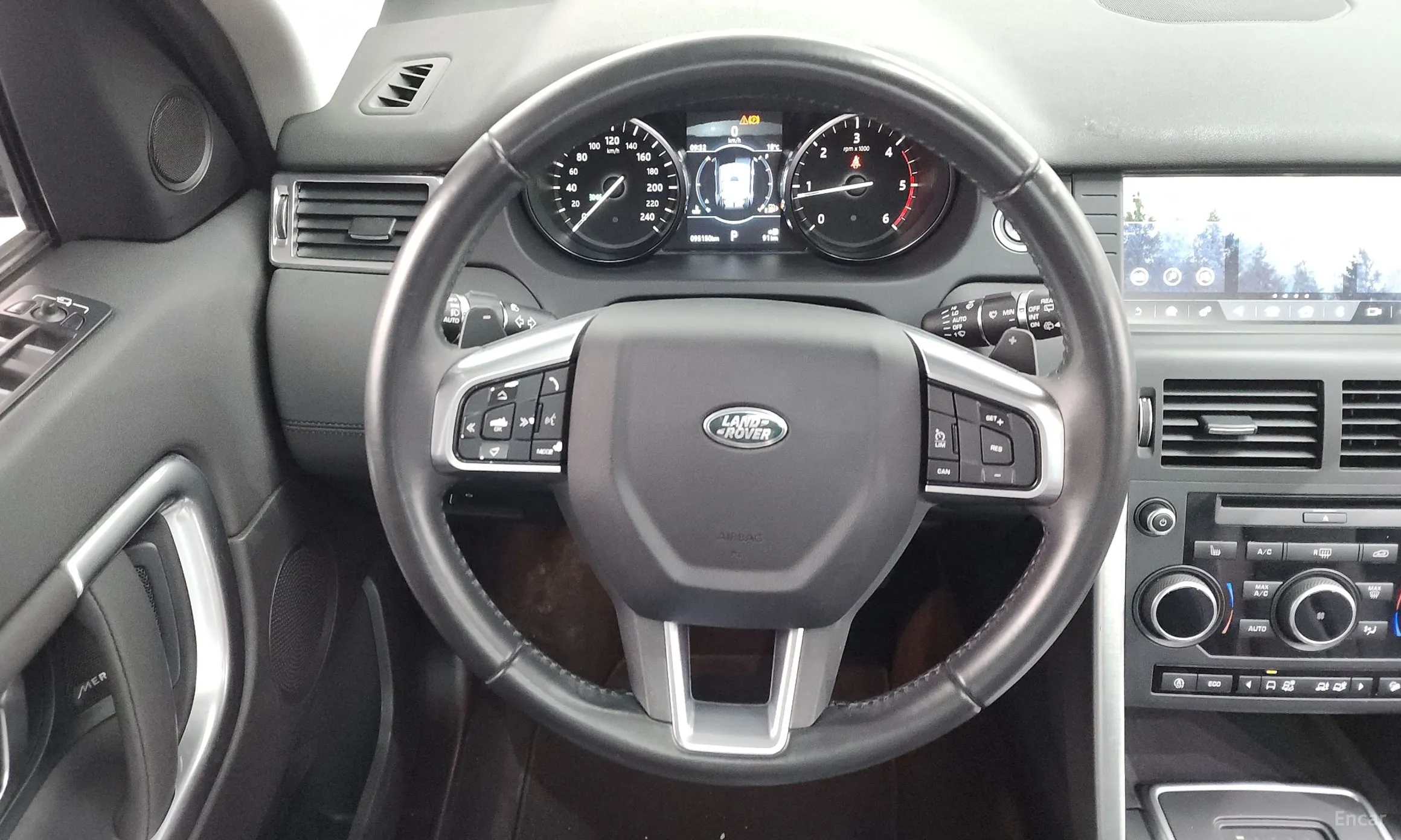 Land Rover Discovery Sports превью 12