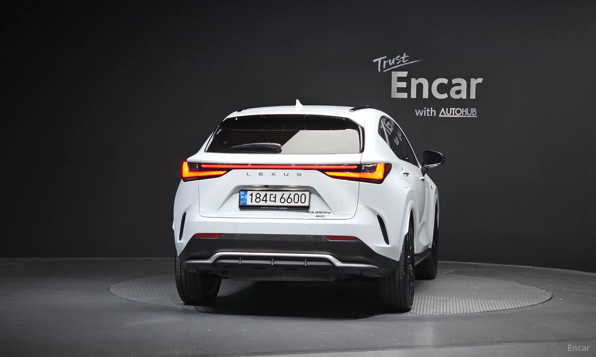 Lexus NX450h + 2nd Gen превью 4