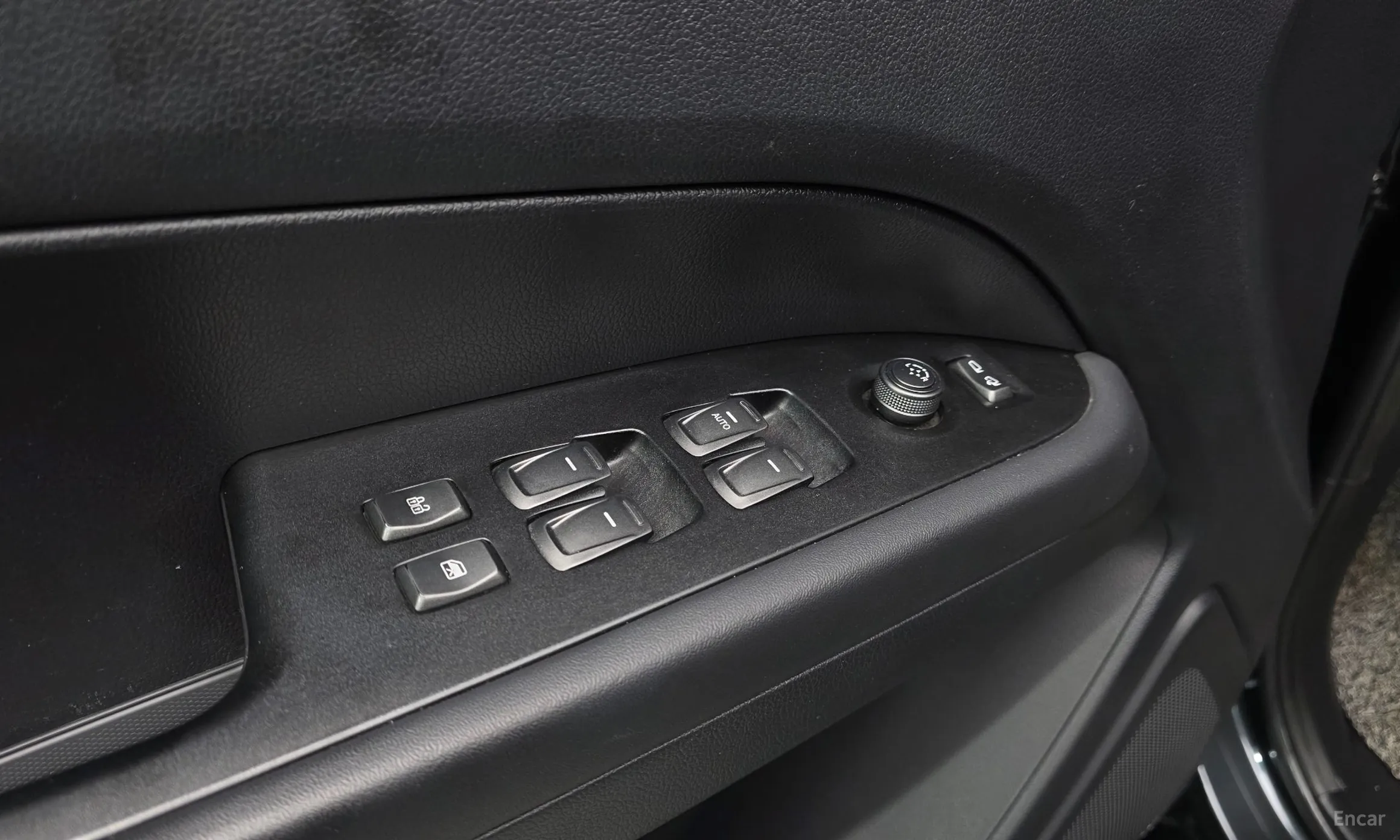 KG Mobility (SsangYong) Rexton Sports Khan превью 19