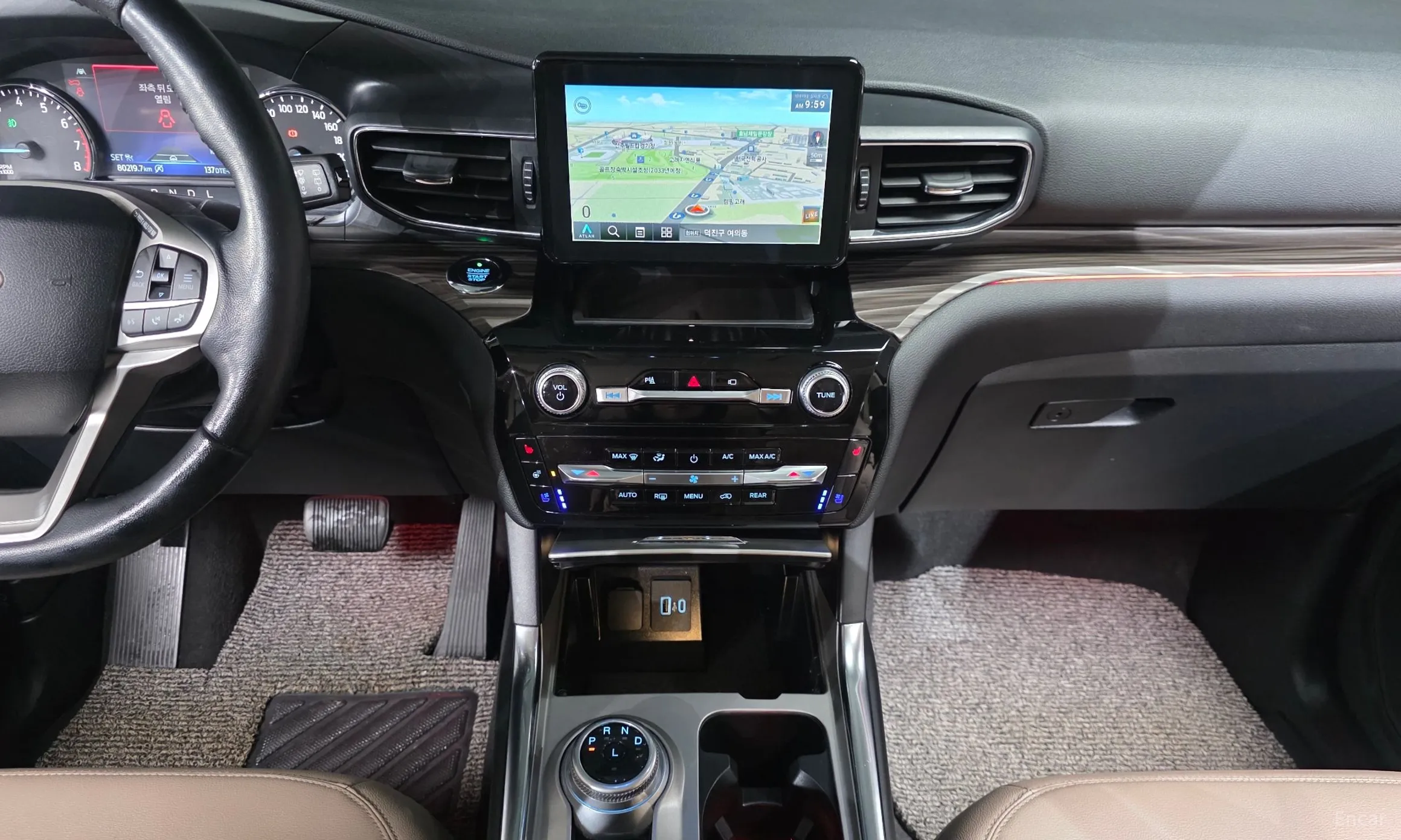 Ford Explorer 6th Generation превью 13