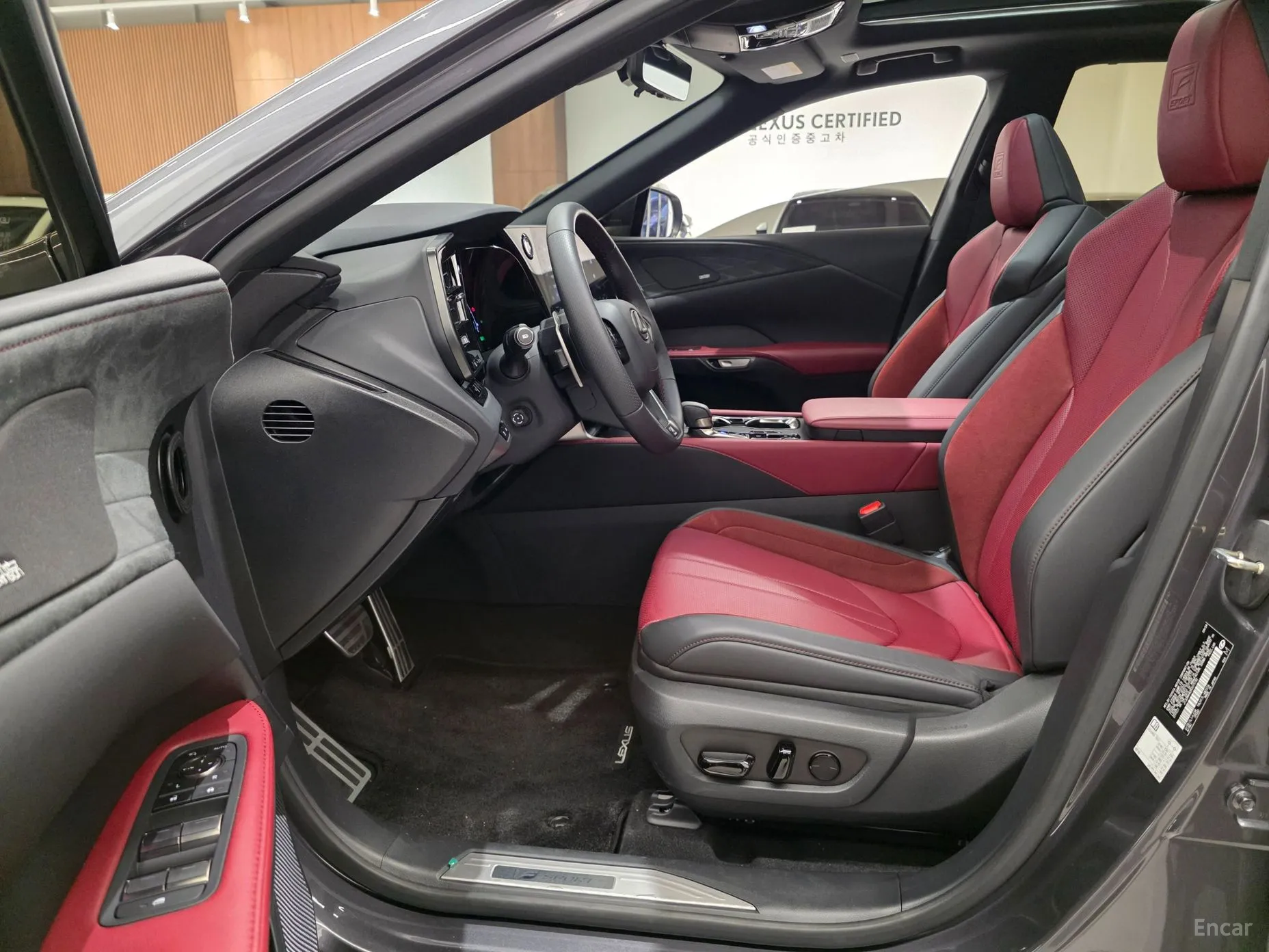 Lexus RX500h 5th Generation превью 10