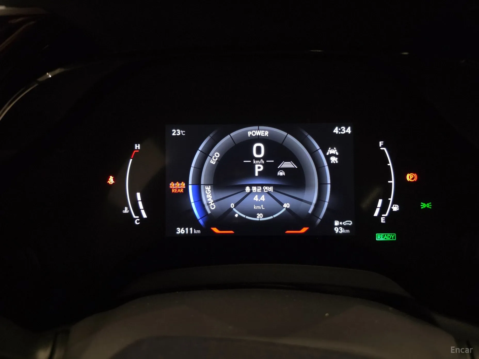 Lexus RX500h 5th Generation превью 8