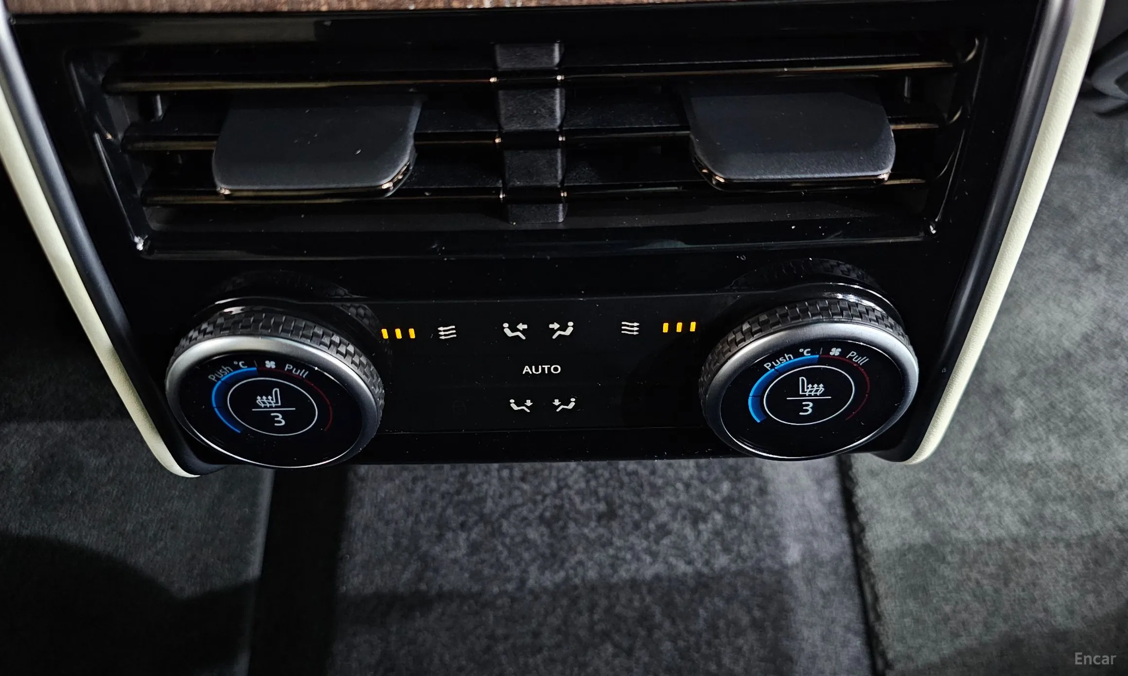 Land Rover Range Rover 5th Generation превью 12