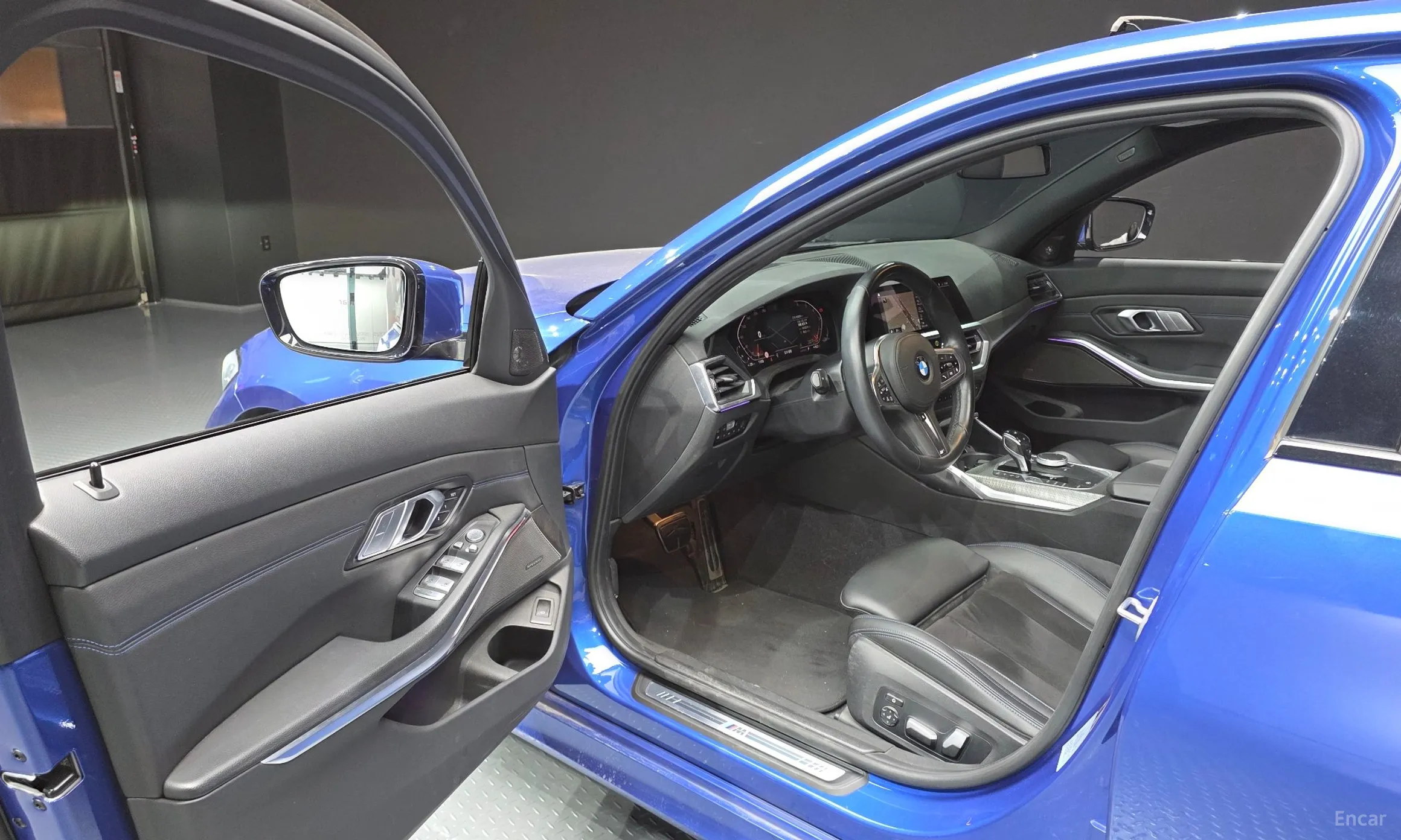 BMW 3 Series (G20) превью 10