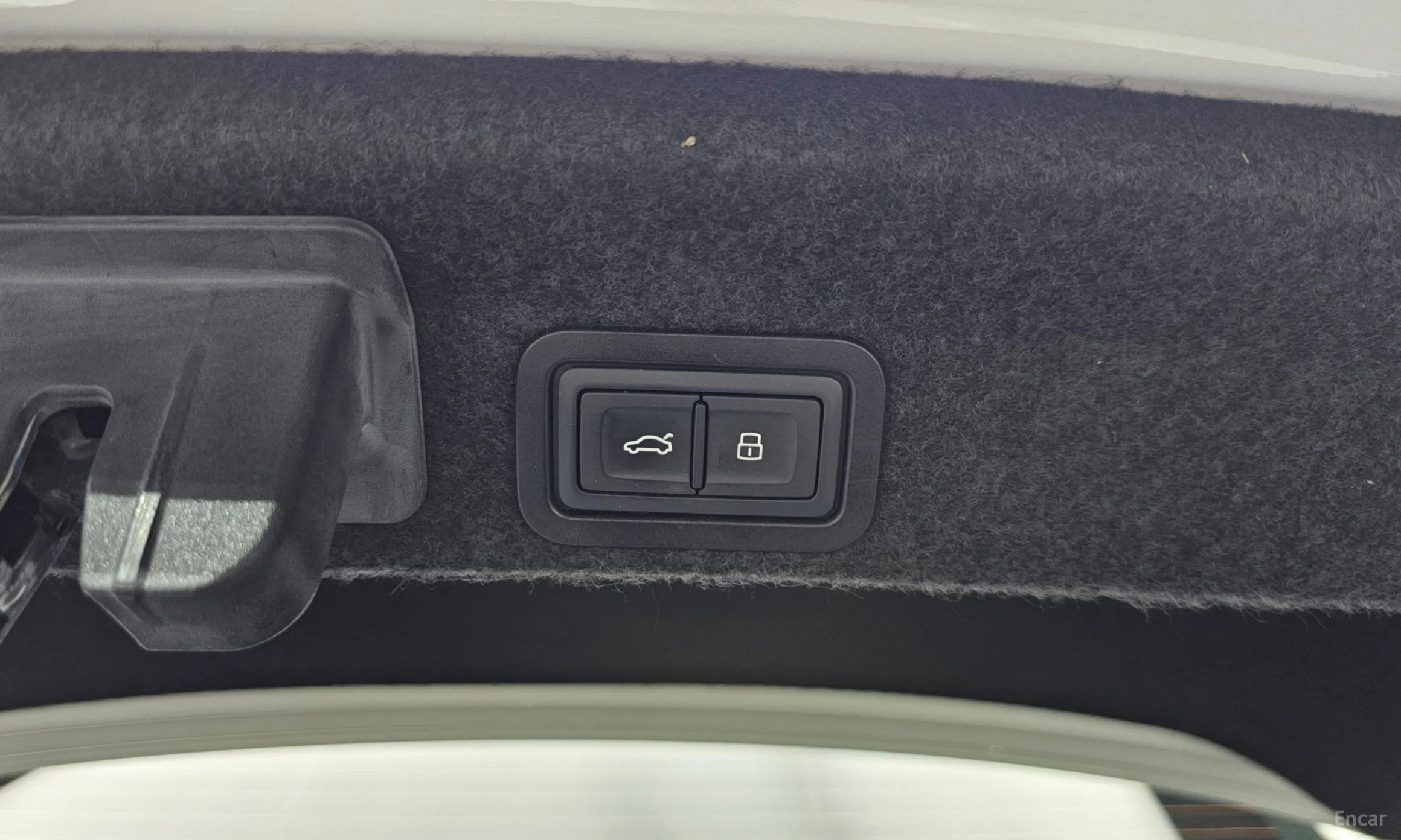 Audi A6 (C8) превью 15