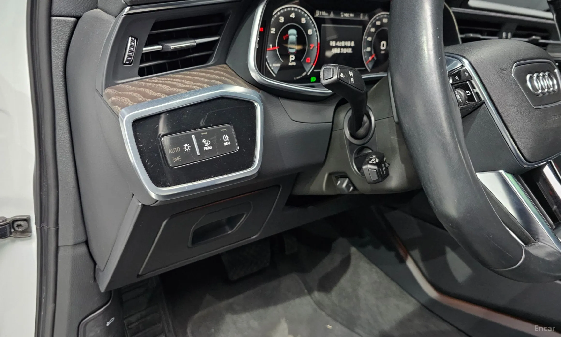 Audi A6 (C8) превью 19