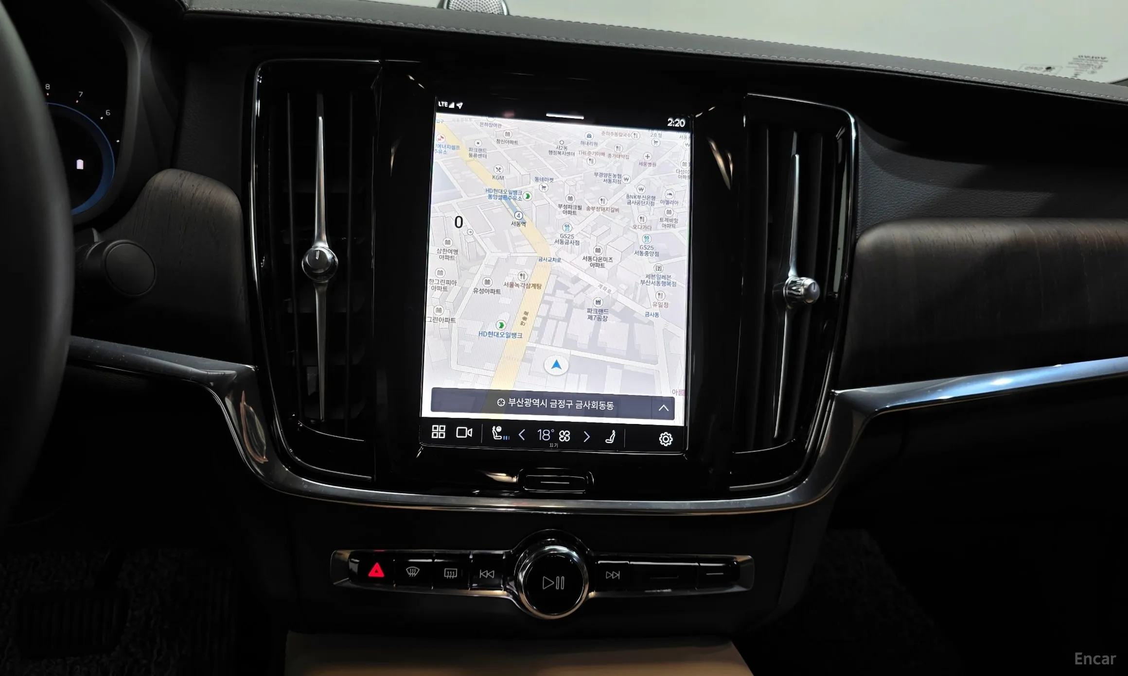 Volvo S90 превью 15