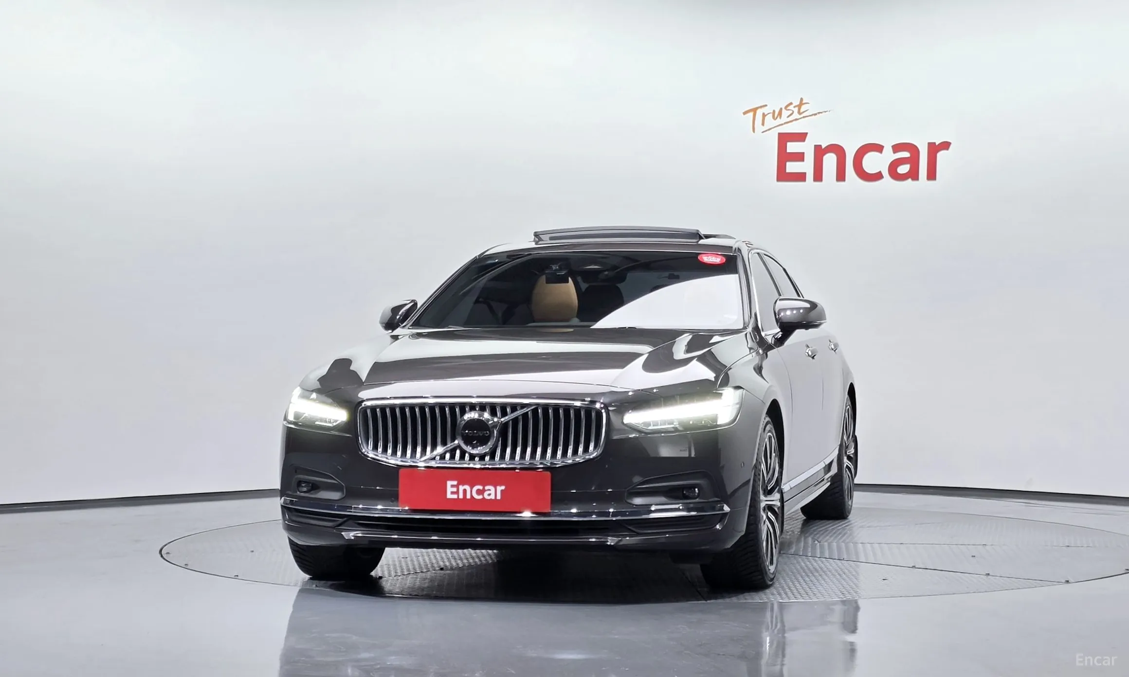 Volvo S90 превью 3