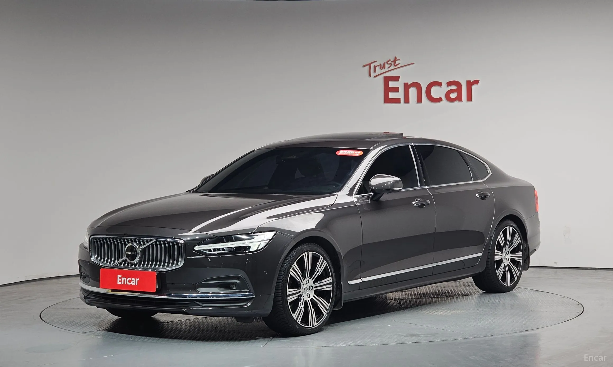 S90