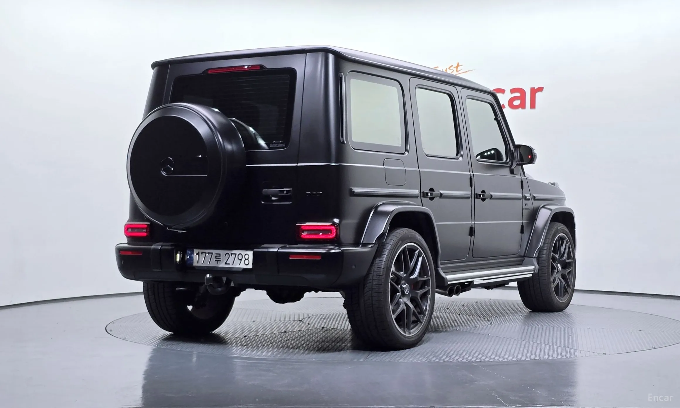 Mercedes Benz G-Class W463b