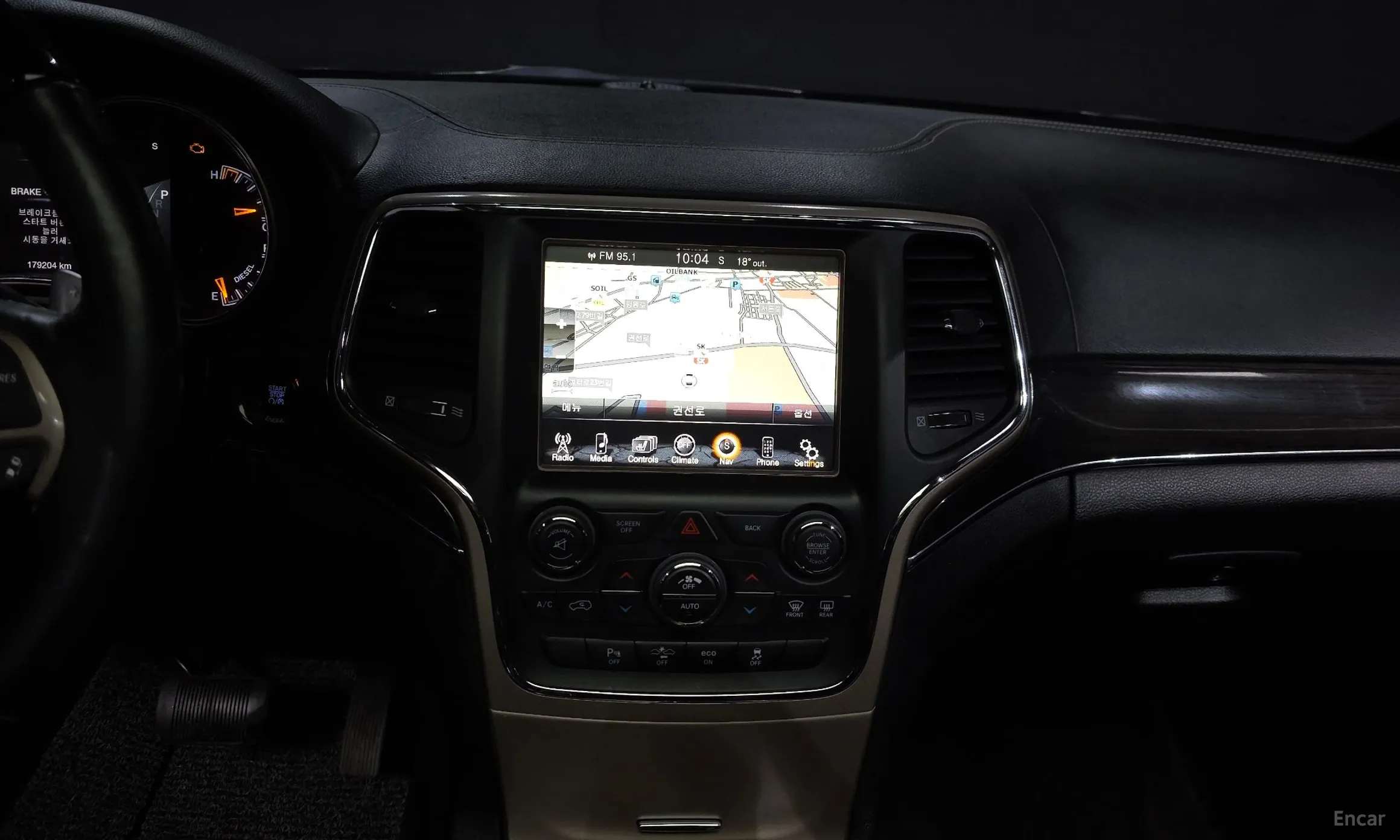 Jeep Grand Cherokee превью 14