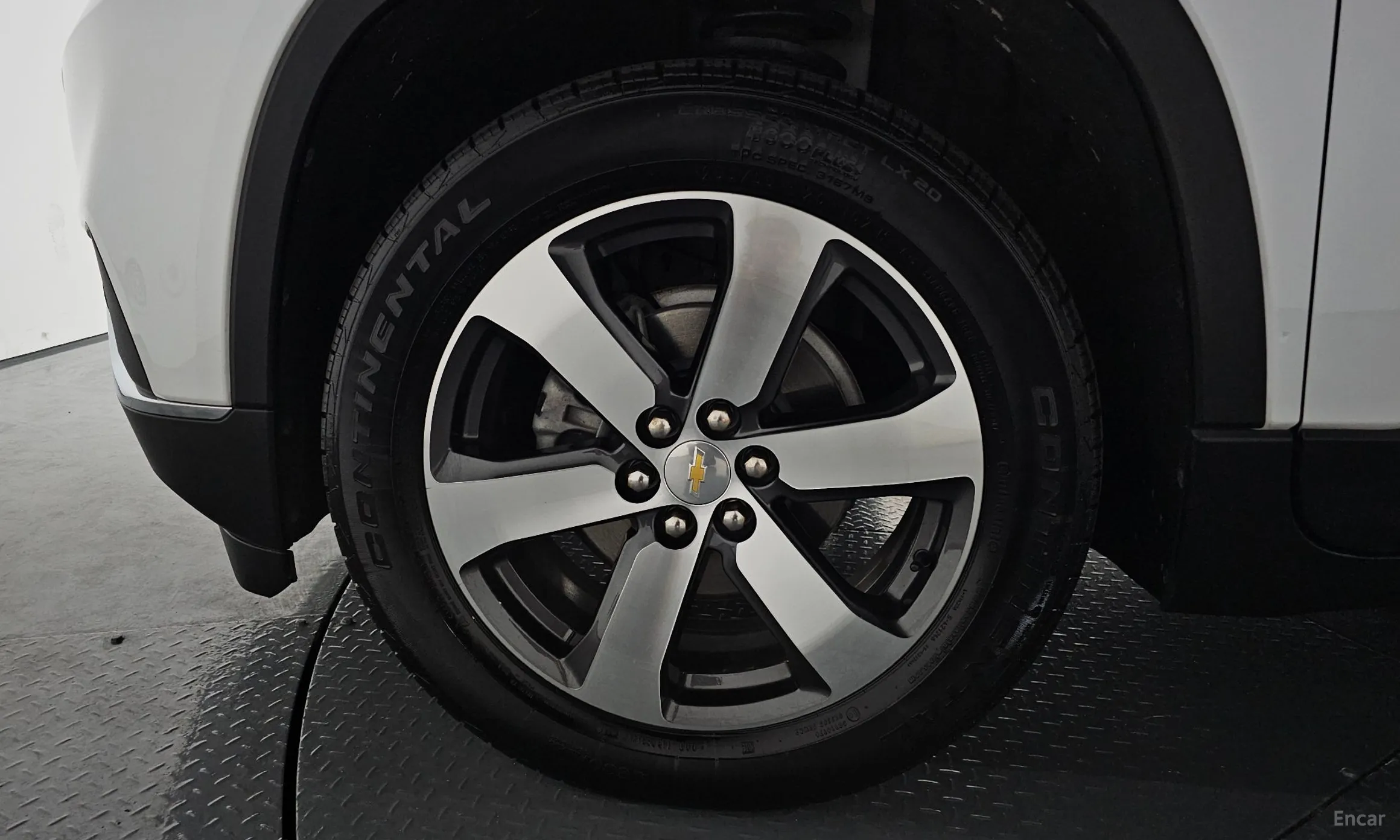 Chevrolet (GM Daewoo) Traverse превью 5