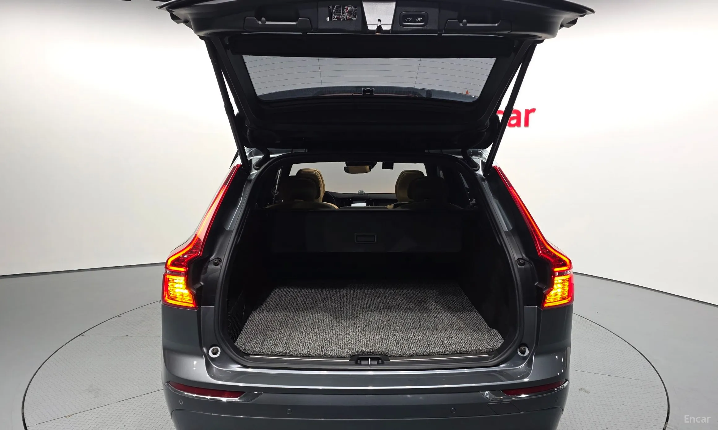 Volvo XC60 Gen 2 превью 20