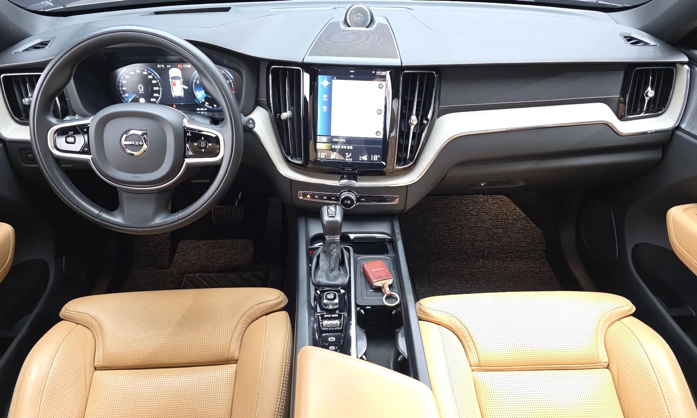 Volvo XC60 Gen 2 превью 7