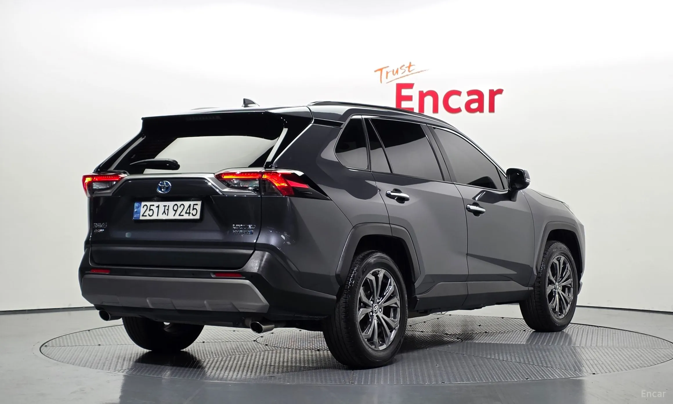 Toyota RAV4 5th Generation