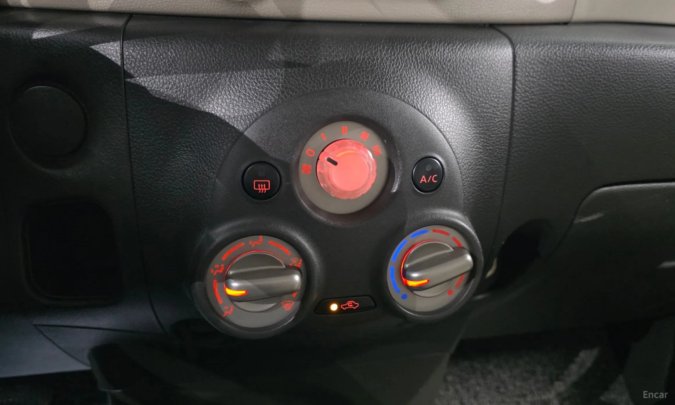 Nissan Cube превью 19