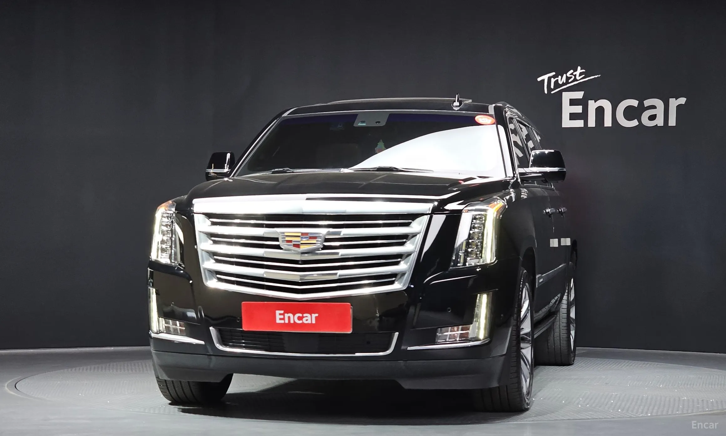Cadillac Escalade превью 3