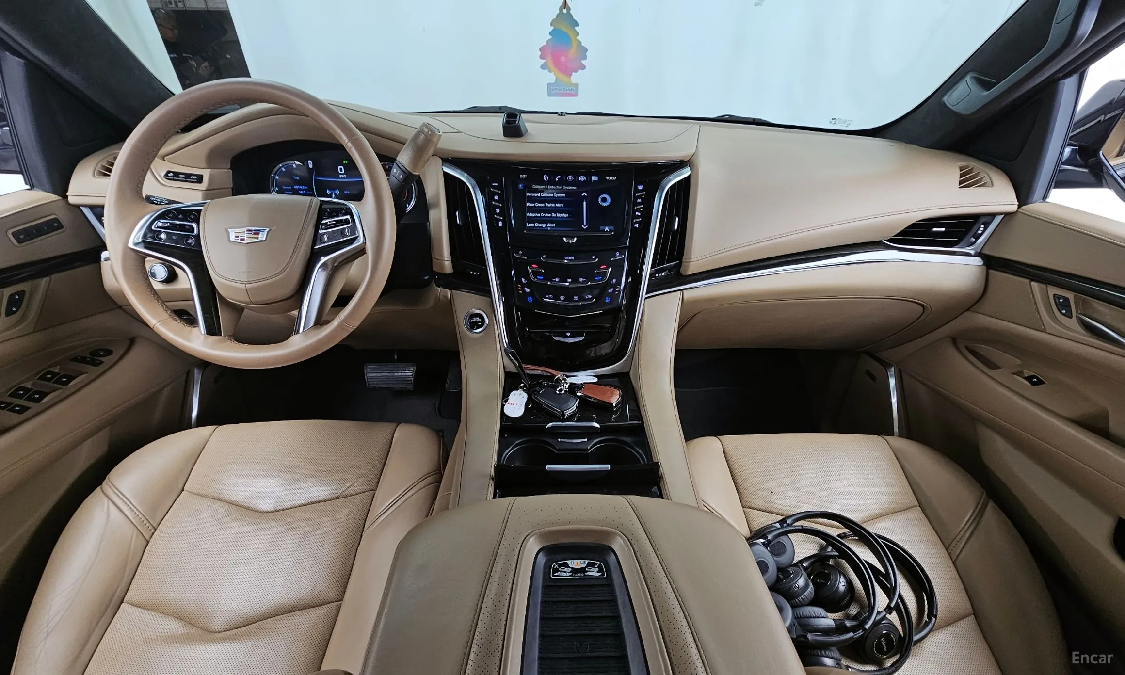 Cadillac Escalade превью 7