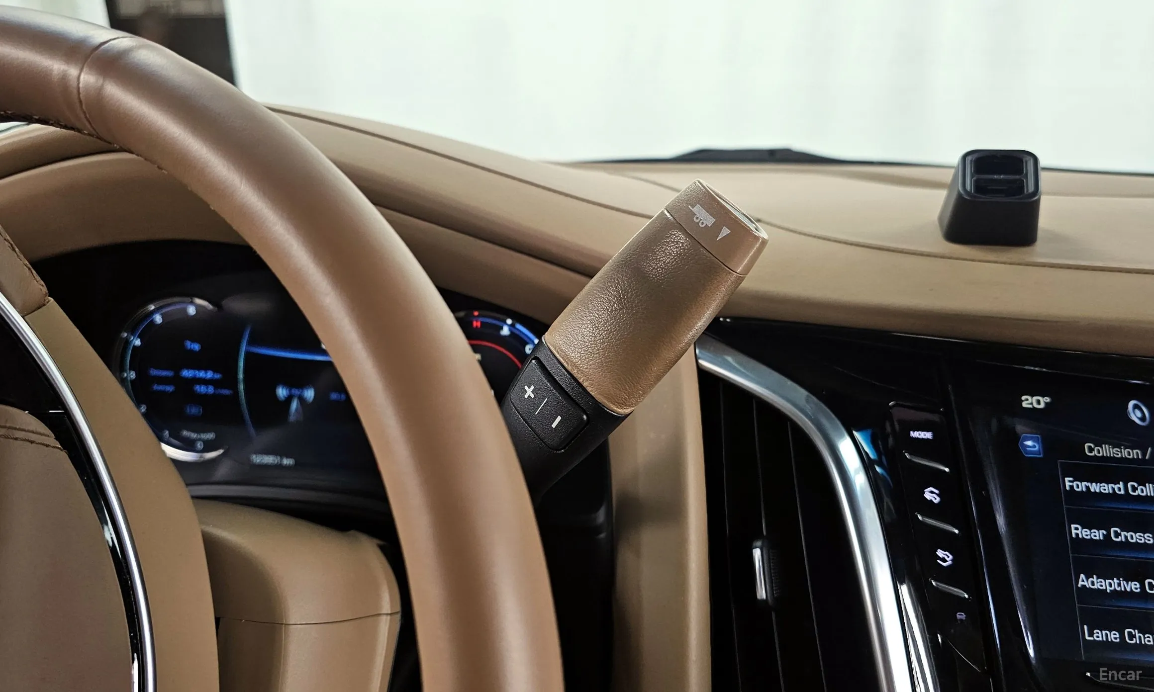 Cadillac Escalade превью 9