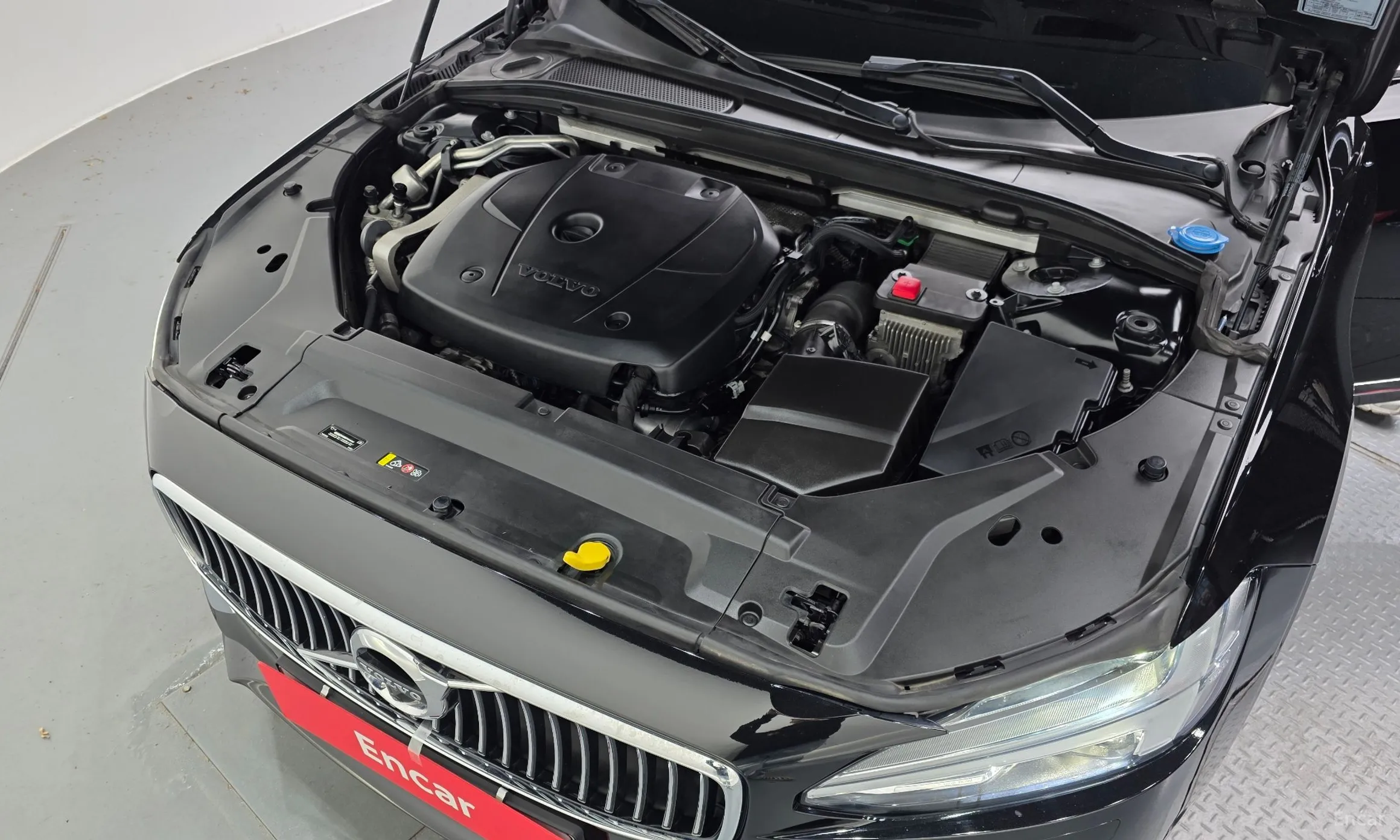 Volvo S90 превью 6