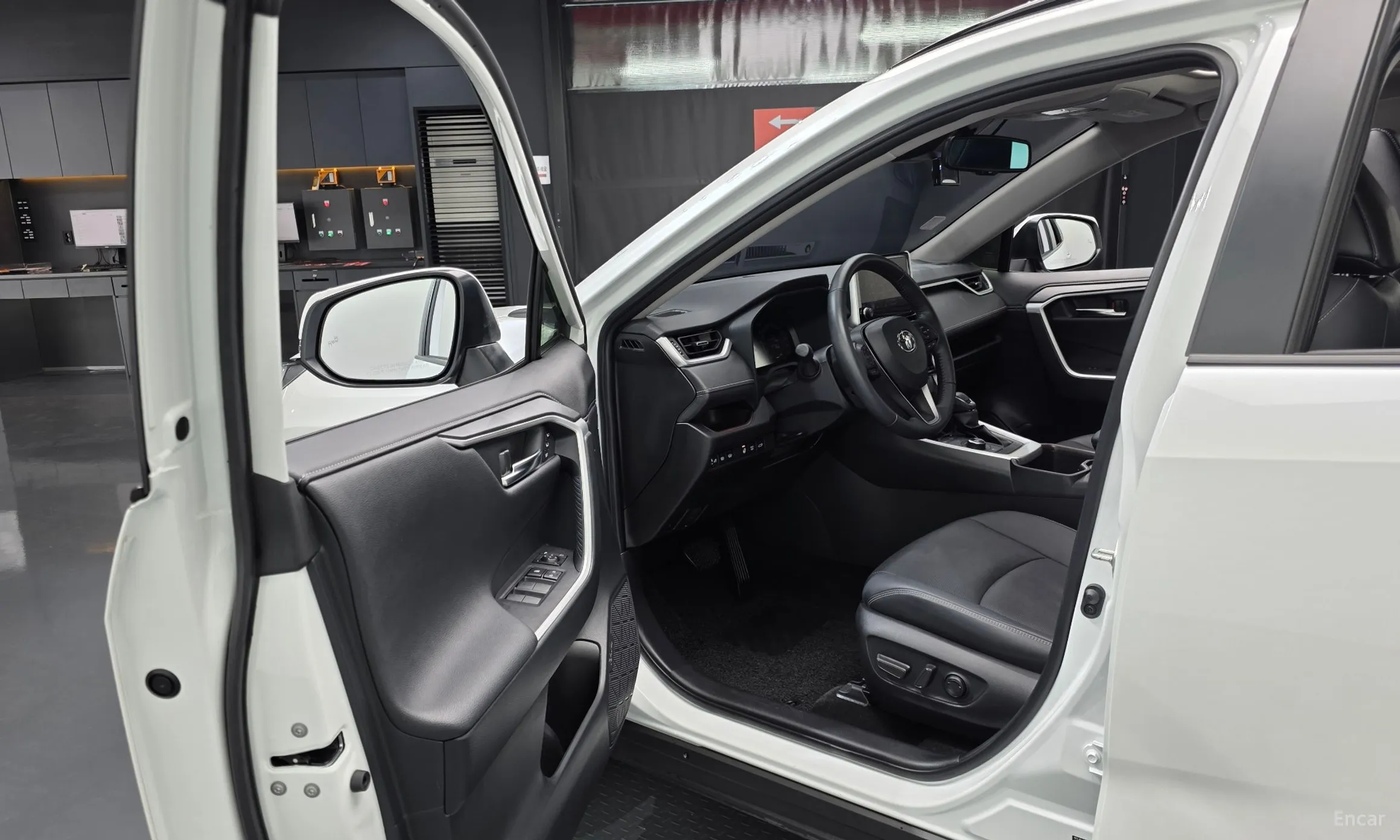 Toyota RAV4 5th Generation превью 10