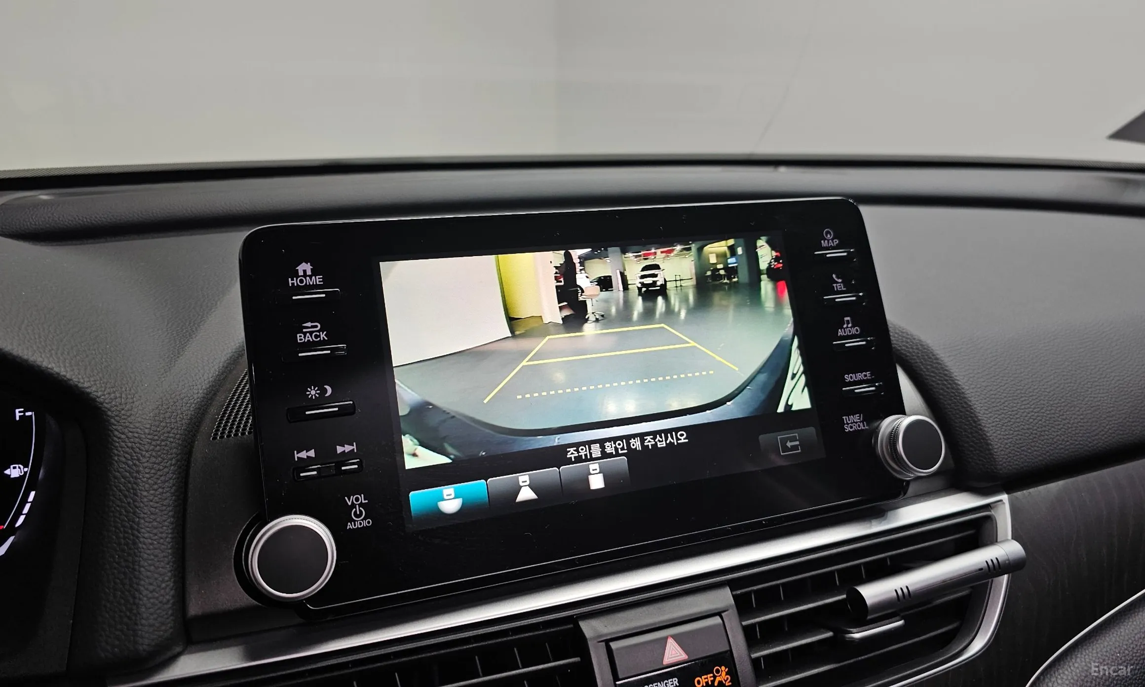 Honda Accord 10th Generation превью 16