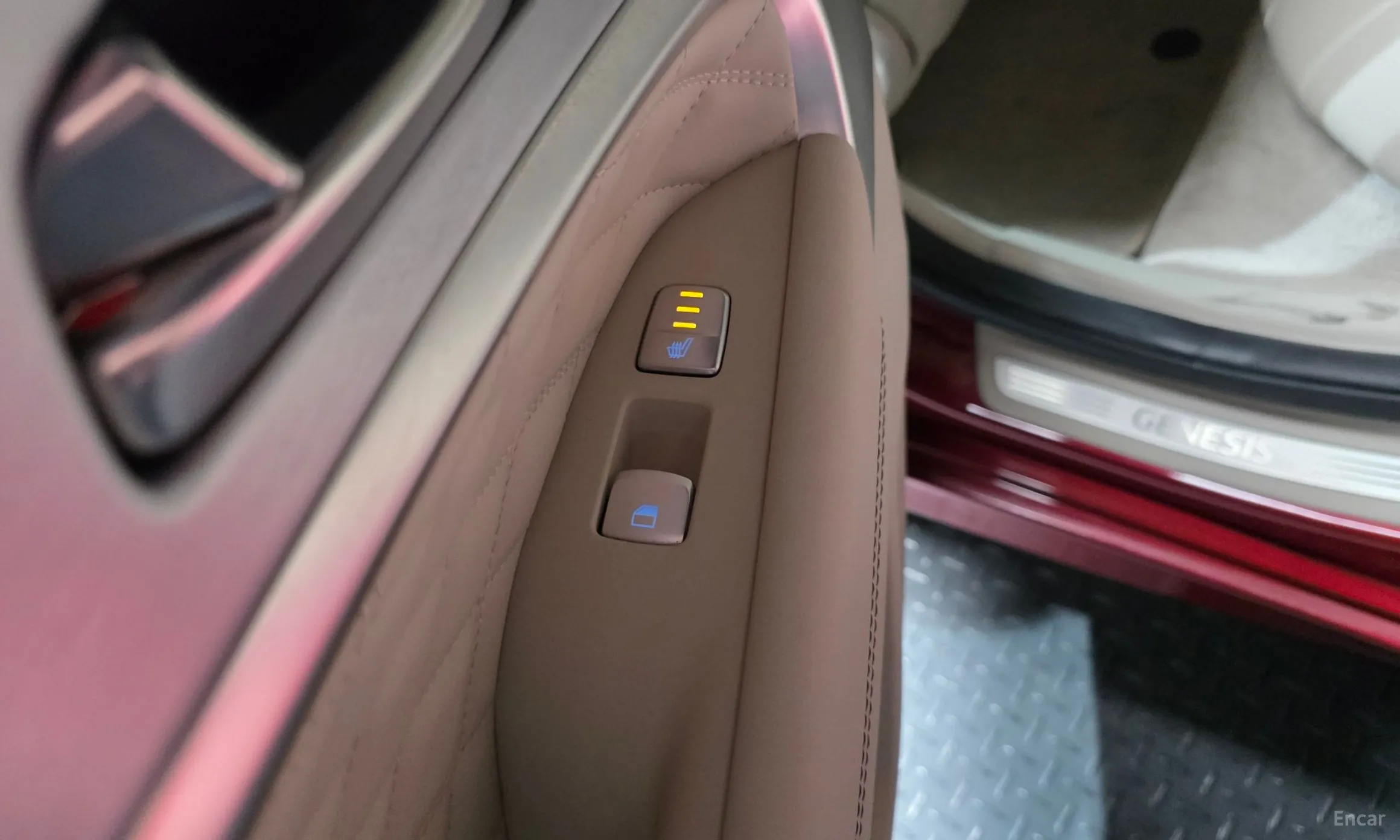 Genesis G70 превью 19