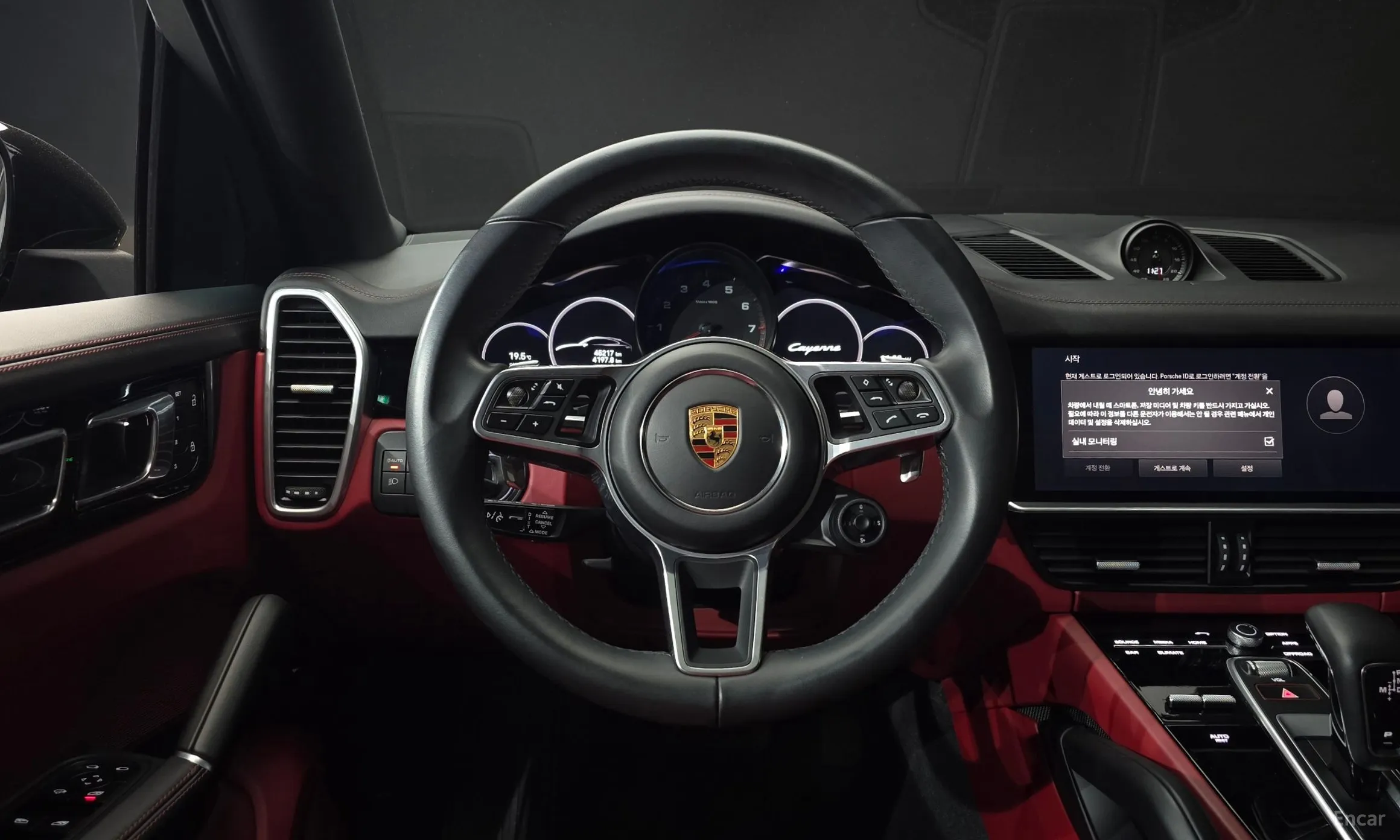 Porsche Cayenne (PO536) превью 13