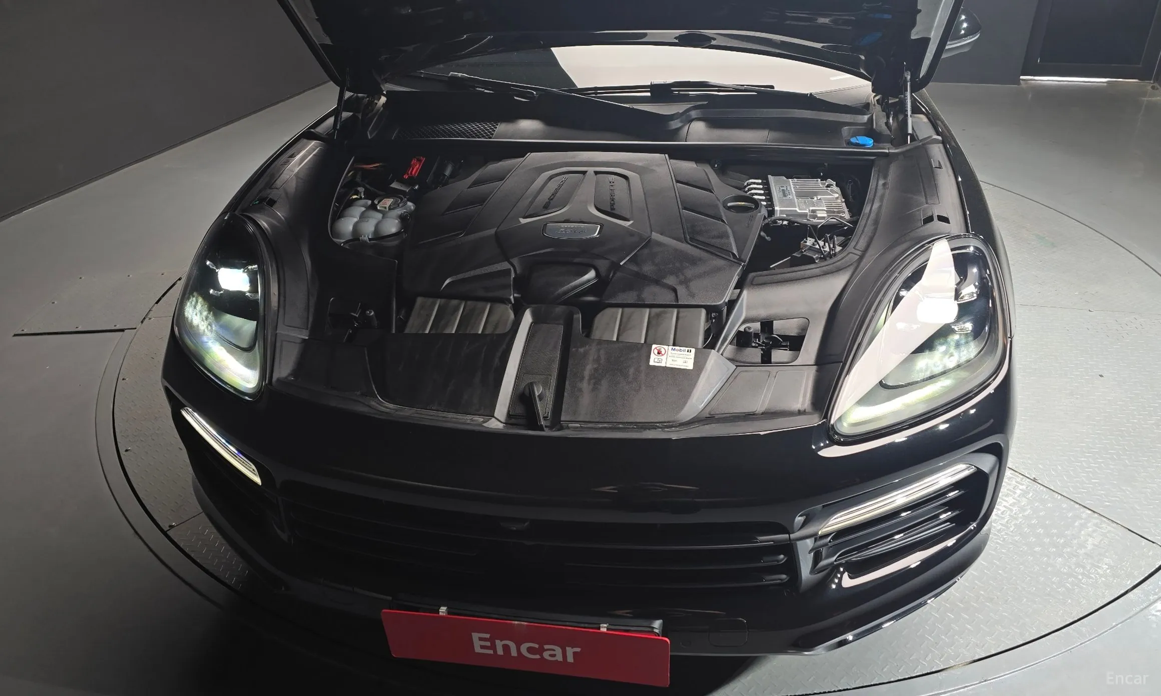 Porsche Cayenne (PO536) превью 6