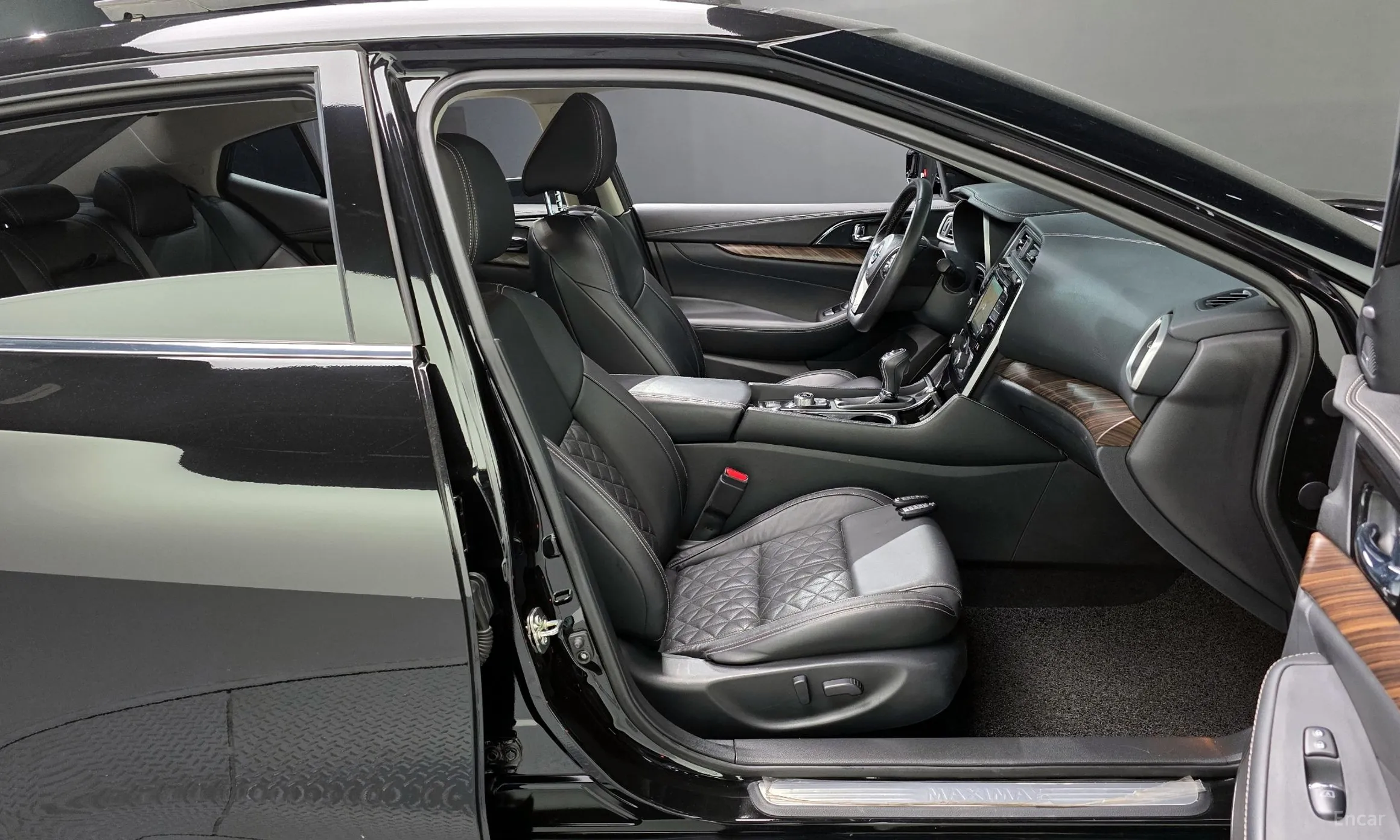 Nissan Maxima (A36) превью 11
