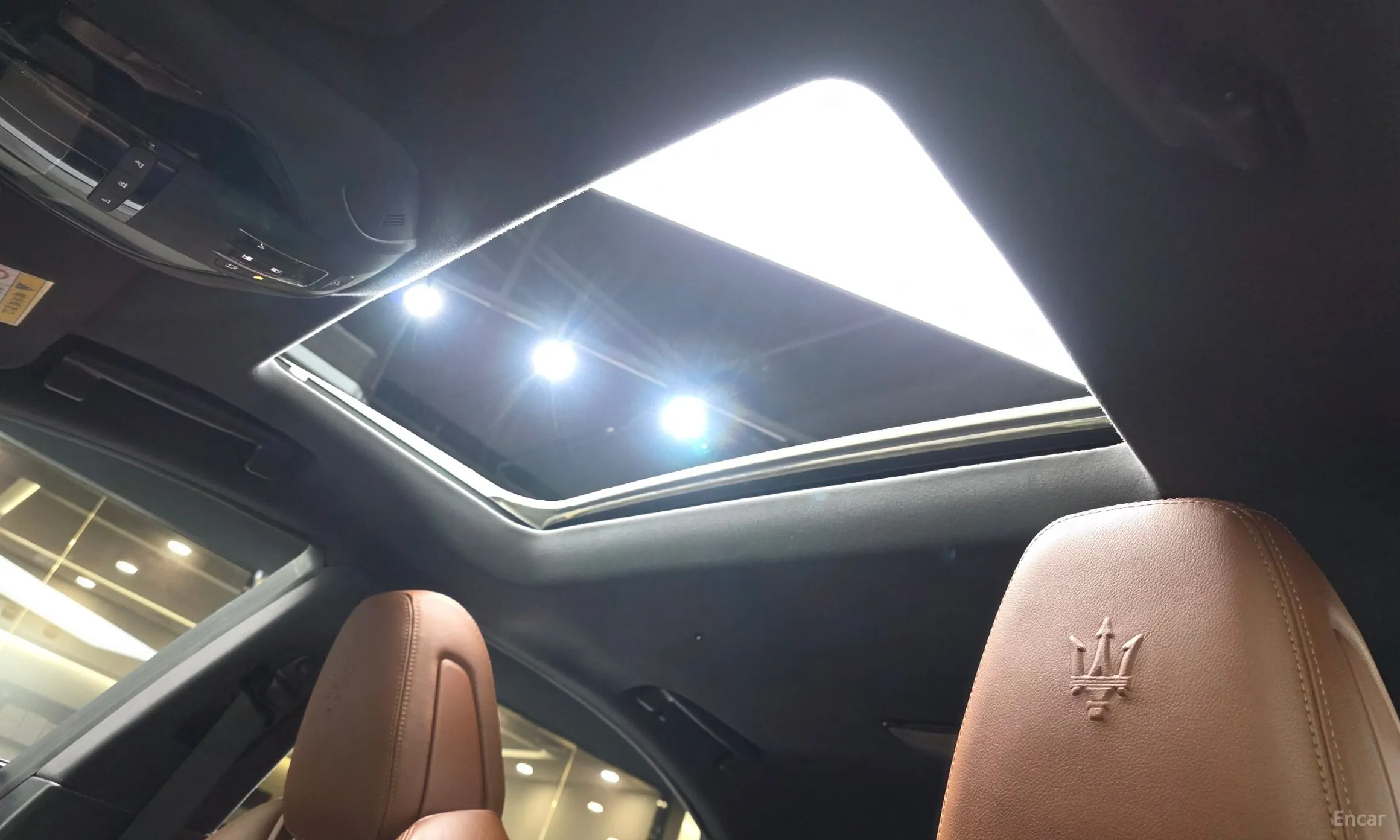 Maserati Ghibli превью 19