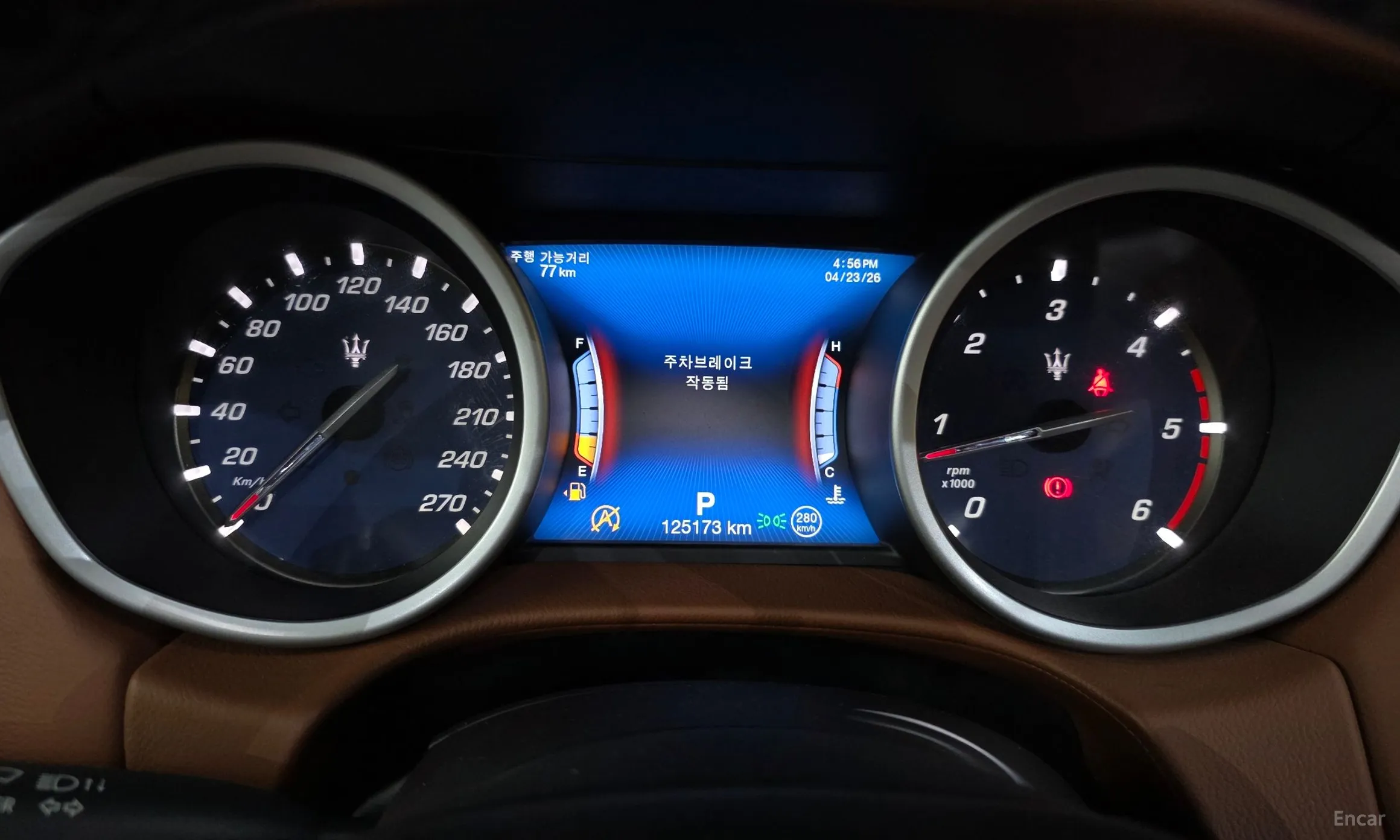 Maserati Ghibli превью 8