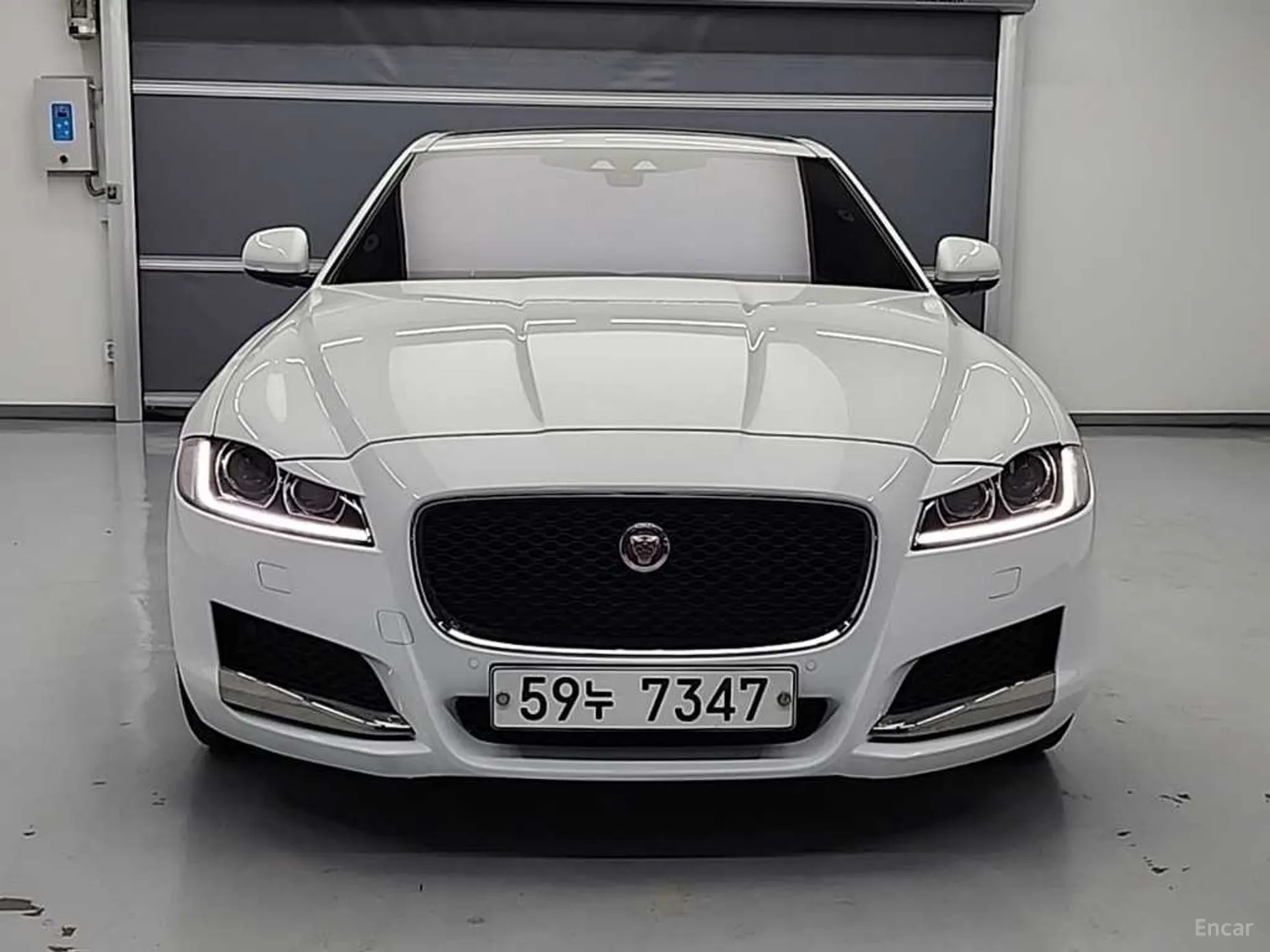 Jaguar XF (x260) превью 2