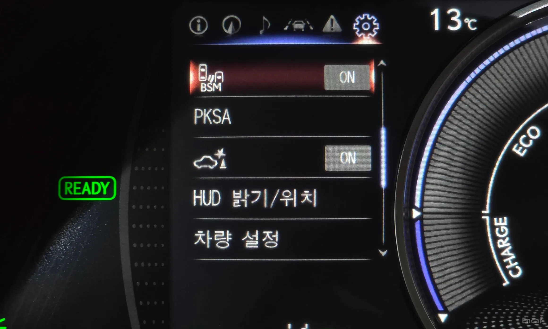 Lexus ES300h 7th Generation превью 17
