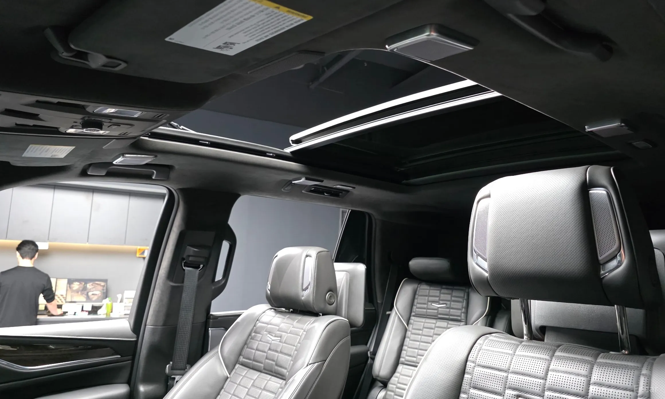 Cadillac Escalade 5th Generation превью 19