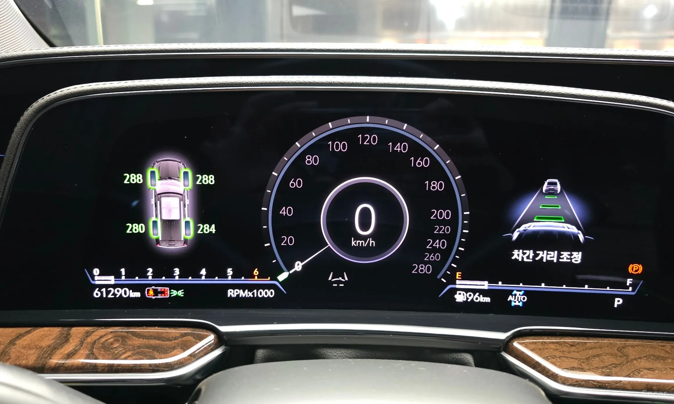 Cadillac Escalade 5th Generation превью 8