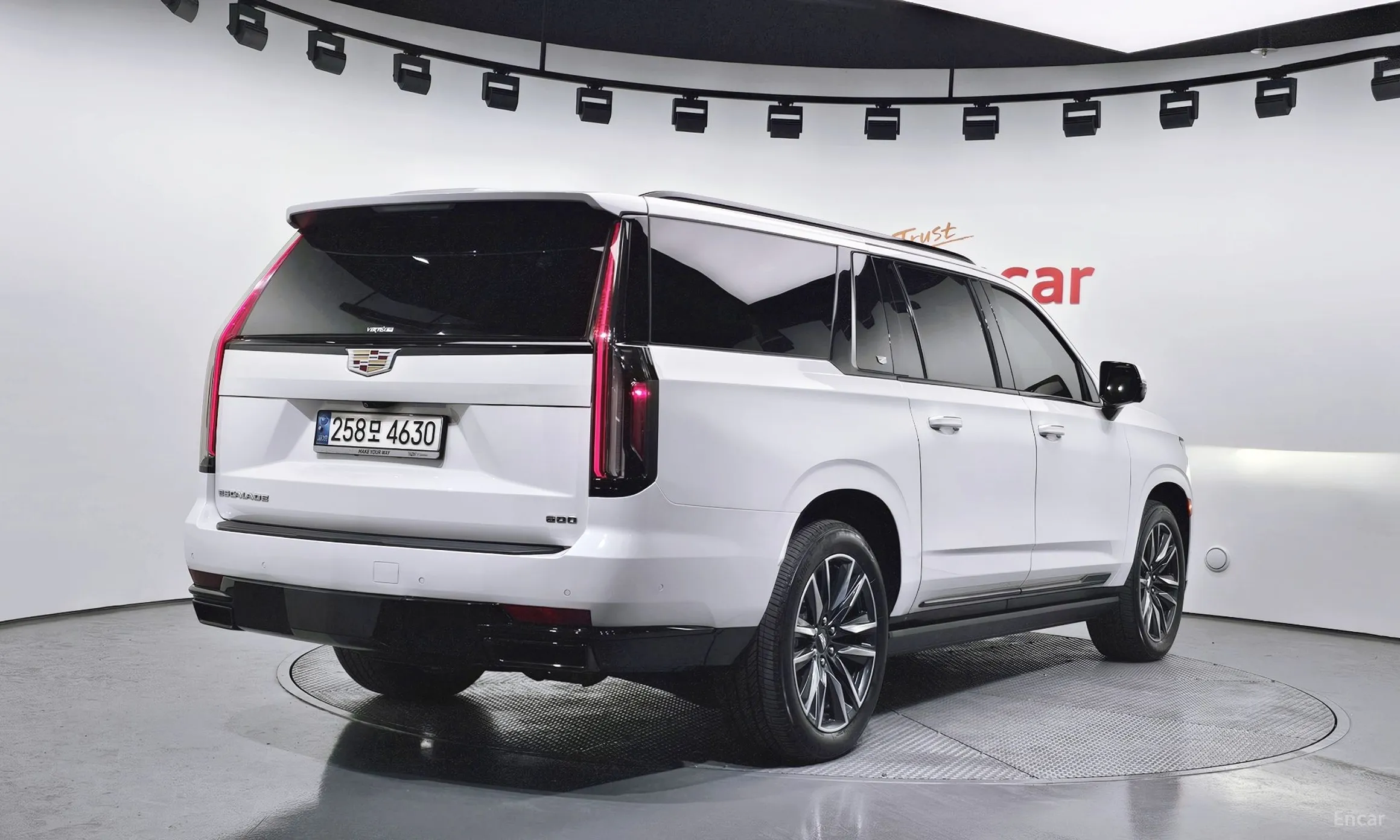 Cadillac Escalade 5th Generation превью 2