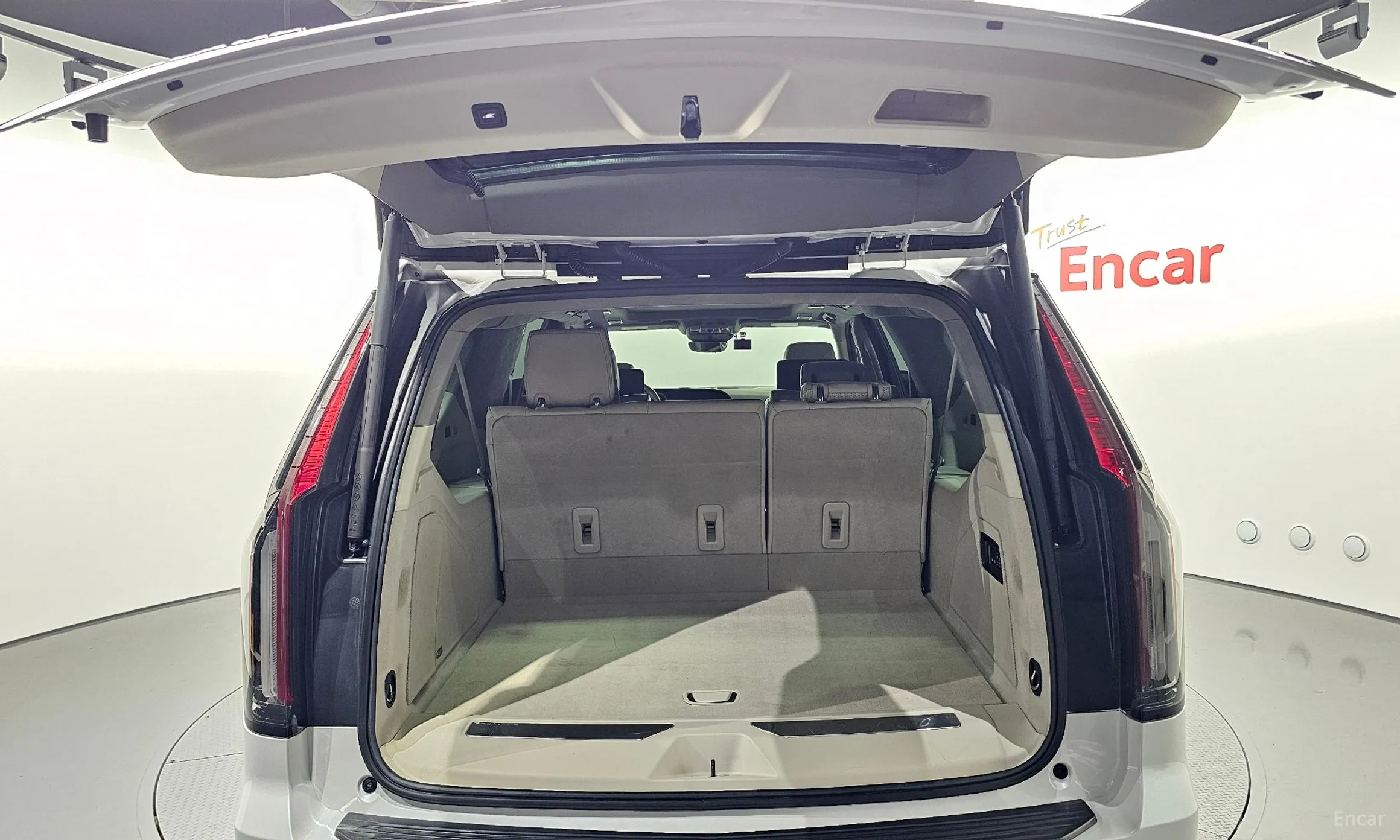 Cadillac Escalade 5th Generation превью 17