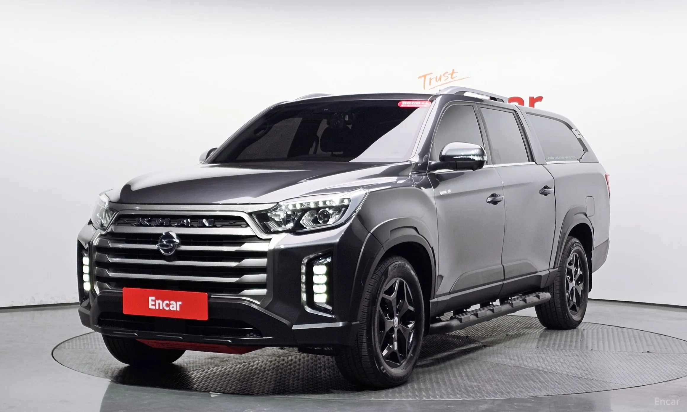 Rexton Sports Khan